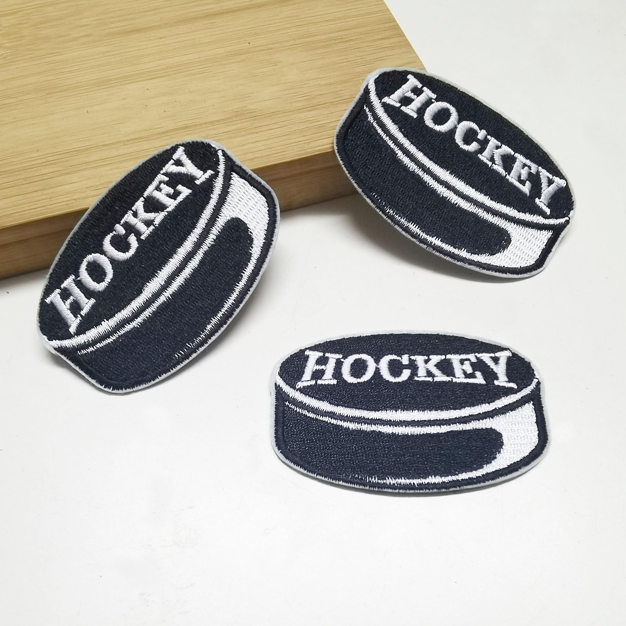 Juego de 12 parches de hockey sobre hielo, parches bordados para el día del juego, deportes, parches bordados con plancha para sombrero de camionero, apliques bordados a máquina, gorra,
