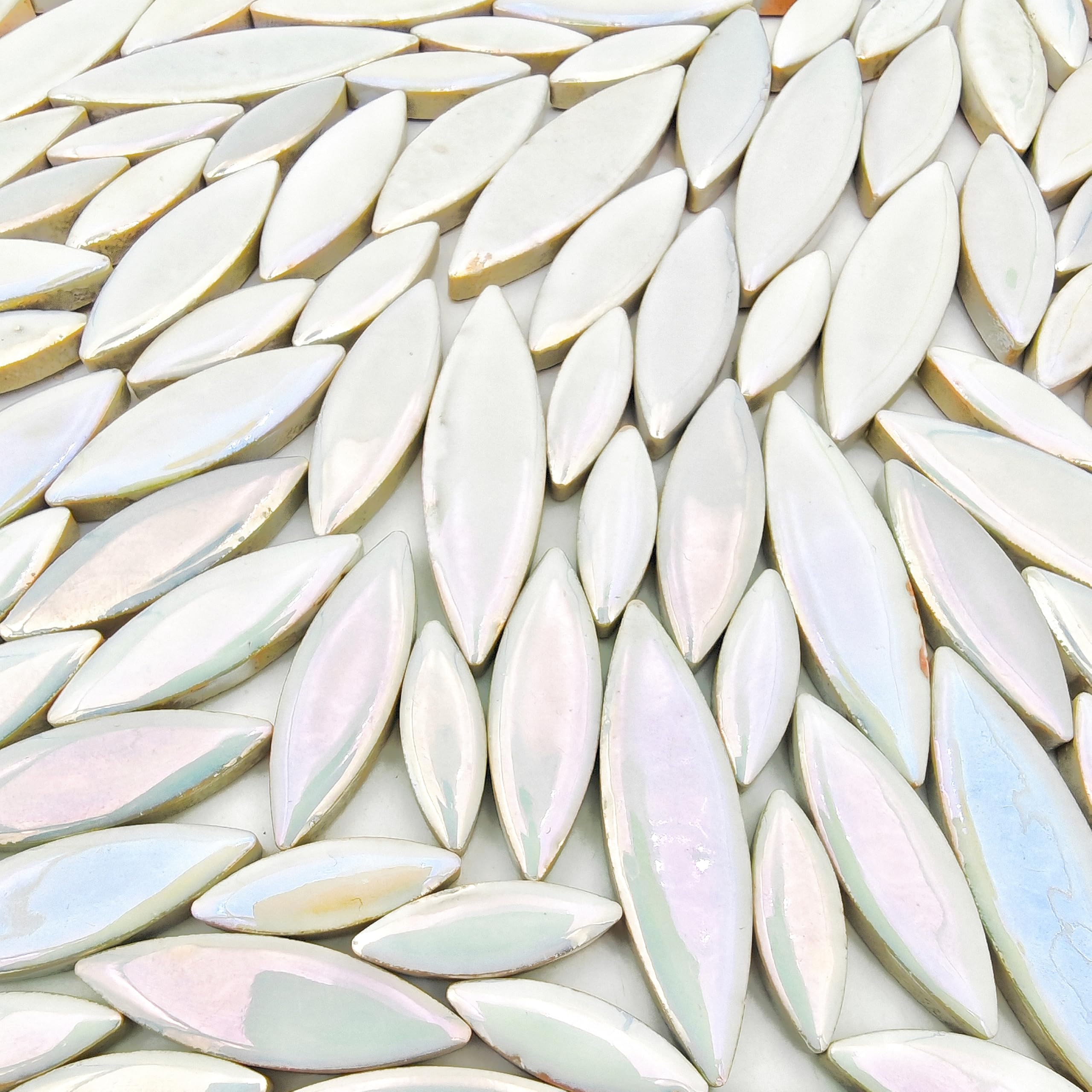 500g/1.1lb Willow Leaf Petal Shape Ceramic Mosaic,Irregular Mosaic Pieces for Home Decoration or DIY Crafts,Mosaic Making Supplies. (Iridescent White) — image 1