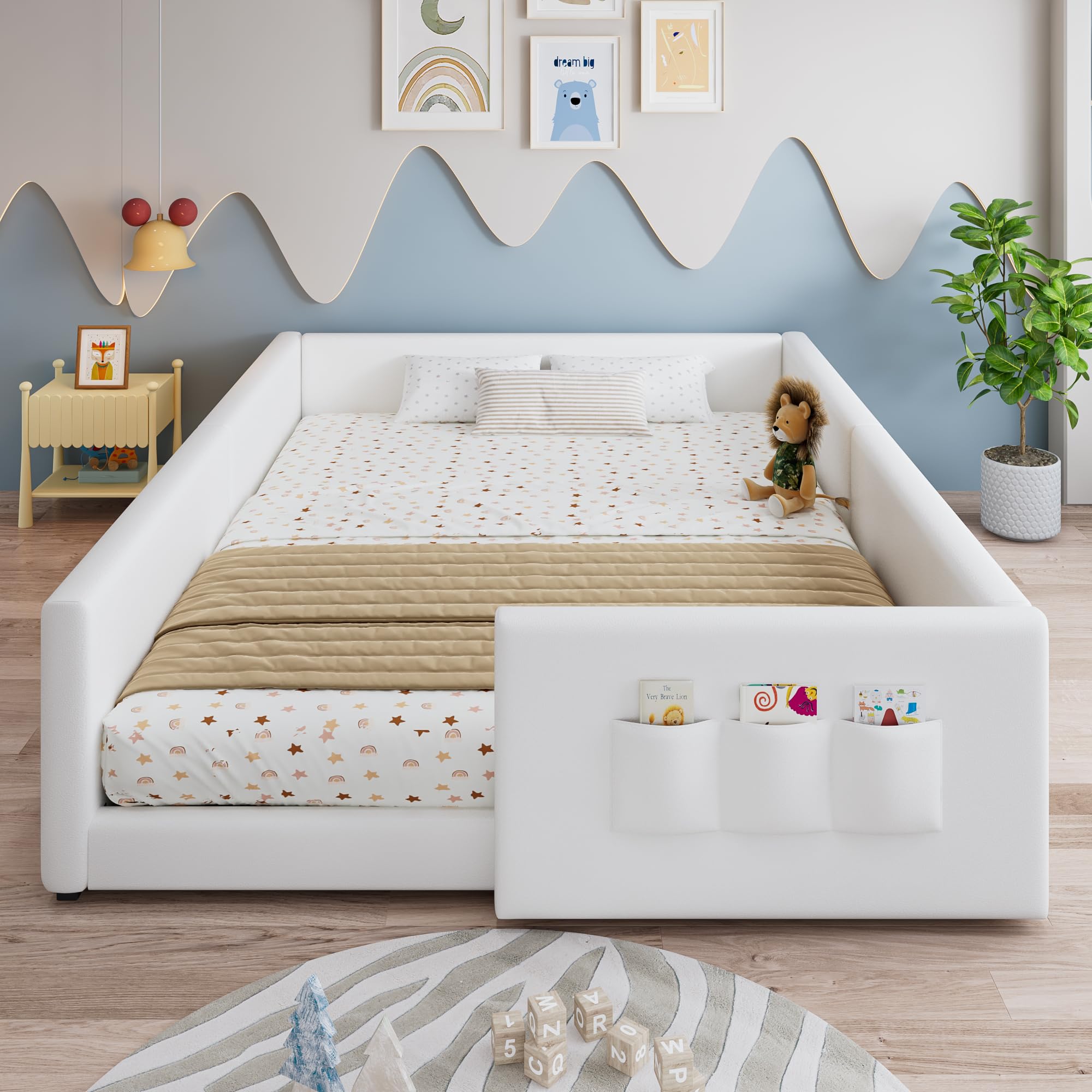 Montessori Letto a Terra per bambini 140 x 200cm, Letto imbottito PU con 3 pratiche tasche portaoggetti, Rete a doghe in Legno, letto Piazza e Mezza per Bambini(senza materasso)