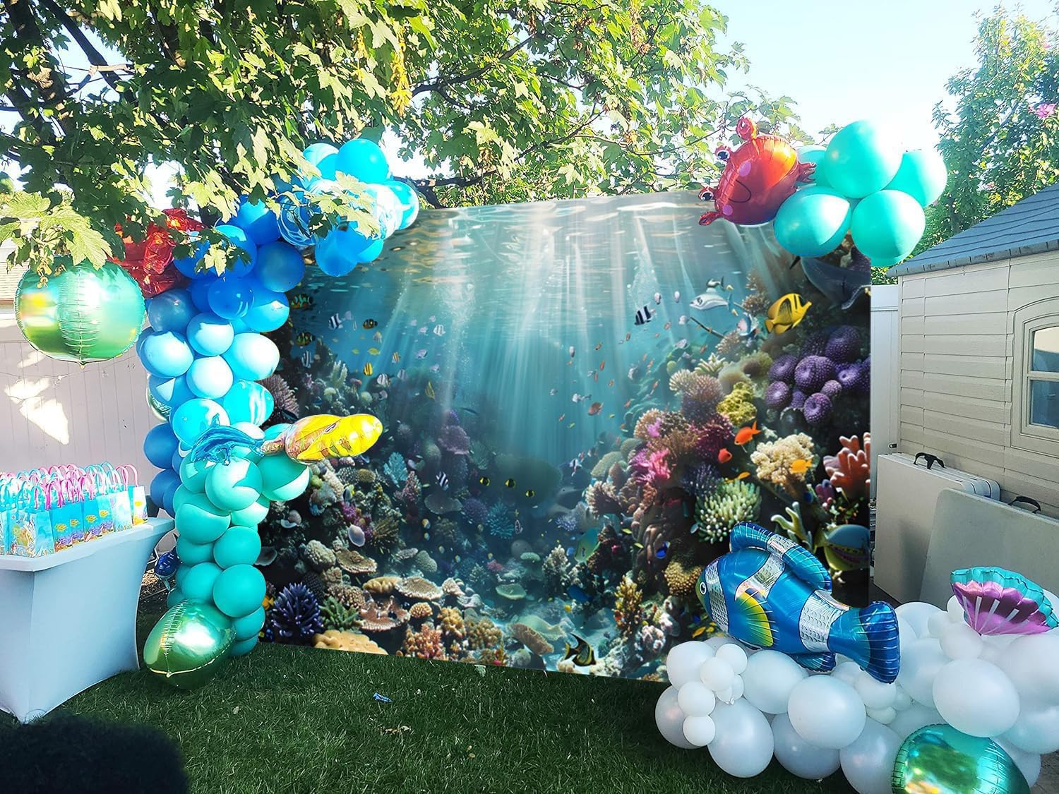 Toile de fond sous la mer - 3 x 2,4 m - Récifs coralliens réalistes, poissons tropicaux et lumière du soleil - Toile de fond pour aquarium pour fête d'anniversaire d'enfants, décoration de