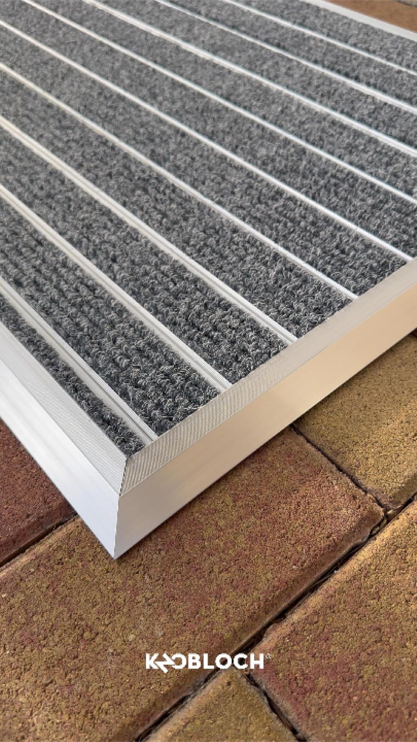 KNOBLOCH Fußmatte FM1020, Aluminium-Rahmen, Anthrazit, 710 x 13 x 530 mm