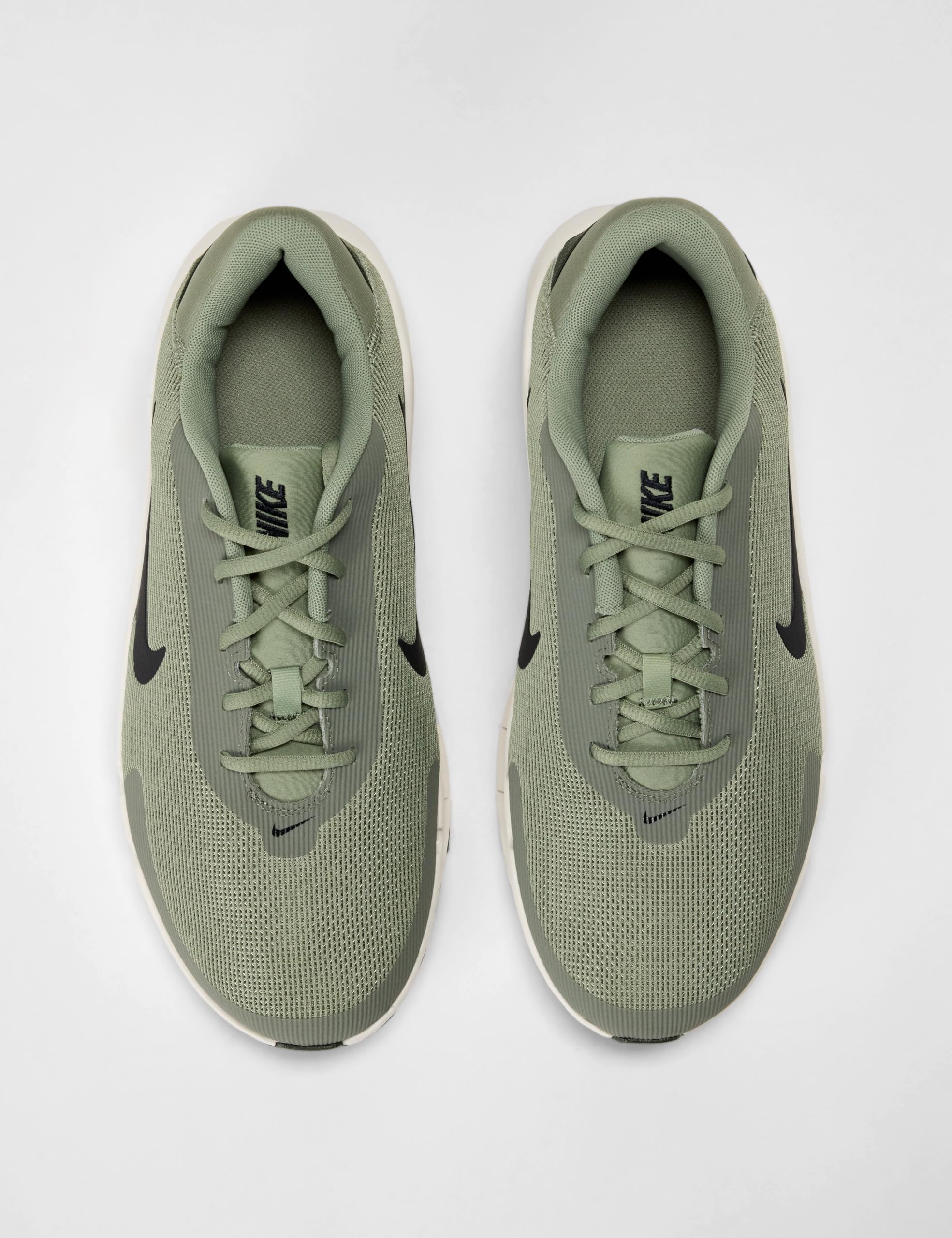 Nike Flex Train Cross TrainerUomo