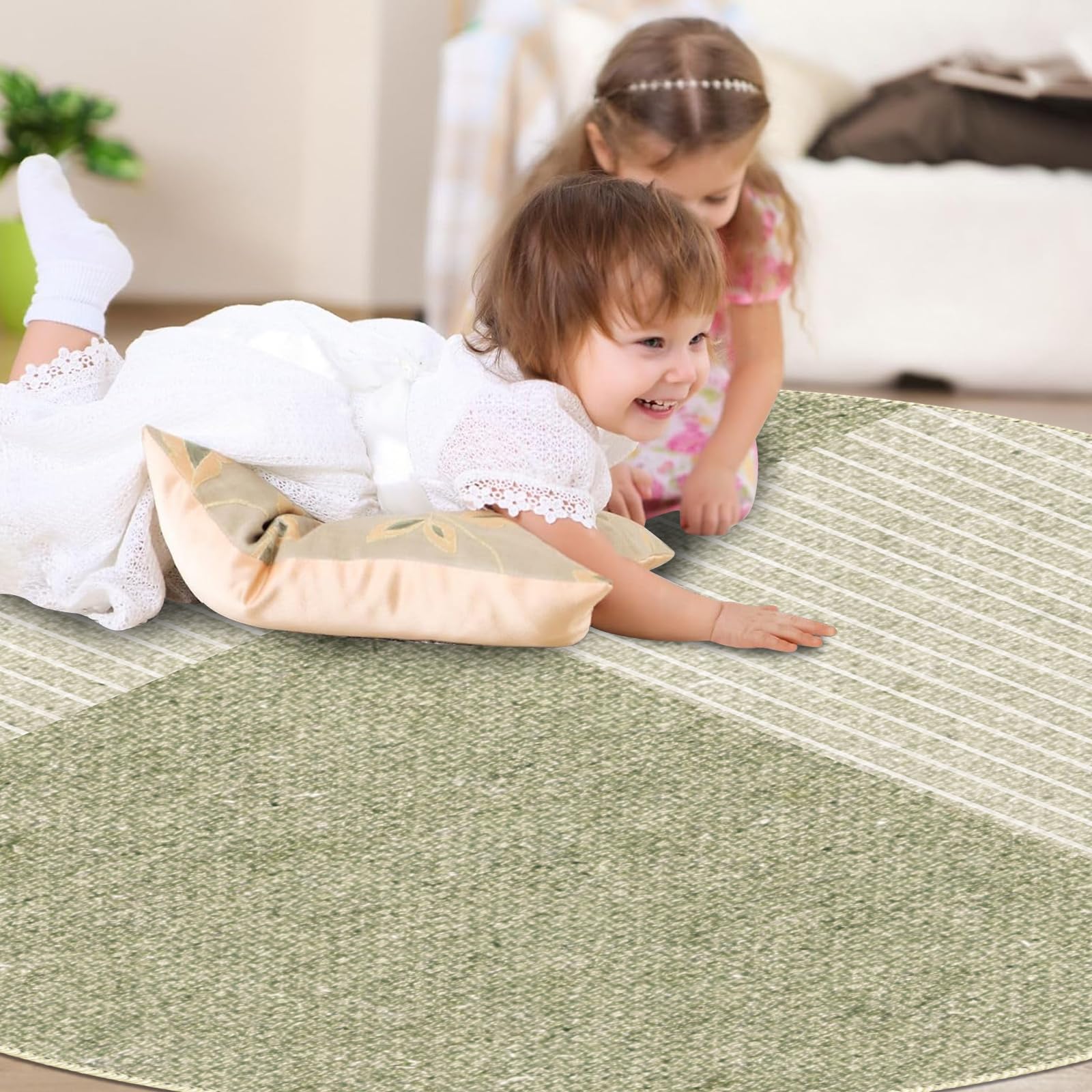 Tapis de salon rond 80 cm, moelleux à poils courts avec design géométrique vert et beige, antidérapant et lavable, pour le salon ou comme descente de lit, en vert, beige