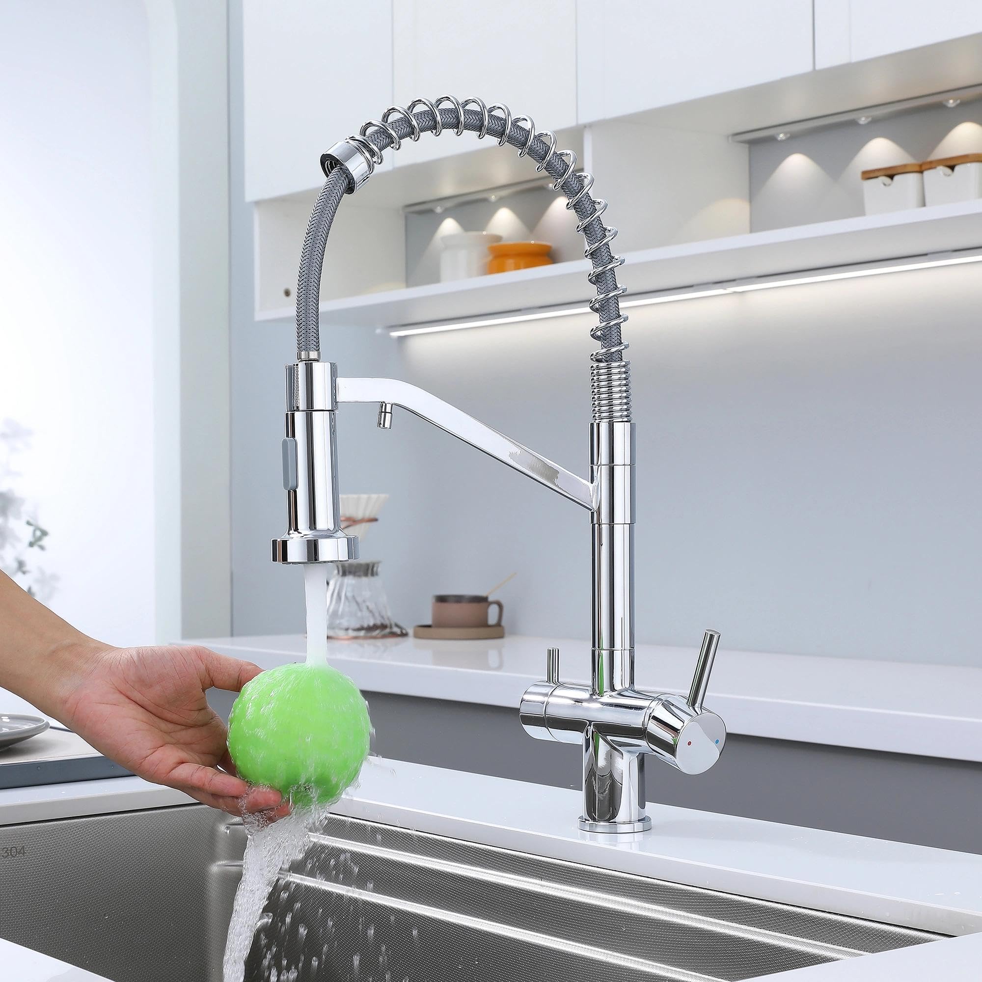 Grifo de Cocina 3 Vías para Ósmosis, Flexible, Latón Cromado | Agua fría, caliente y filtrada por conductos y salidas separadas, con rociador de 2 modos para limpiar con mayor alcance