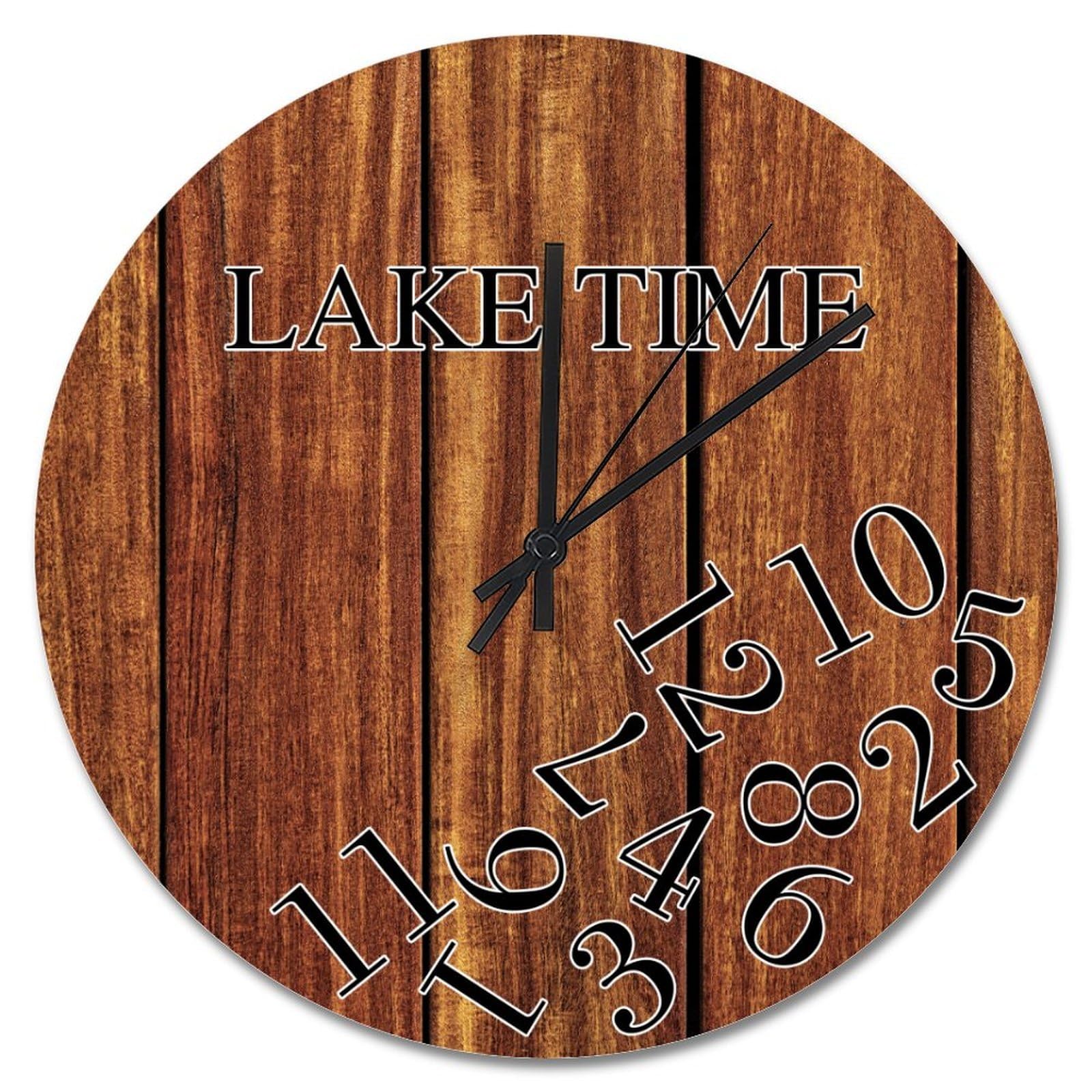 Horloge murale en bois antique 38 cm pour sublimer votre décoration de salon