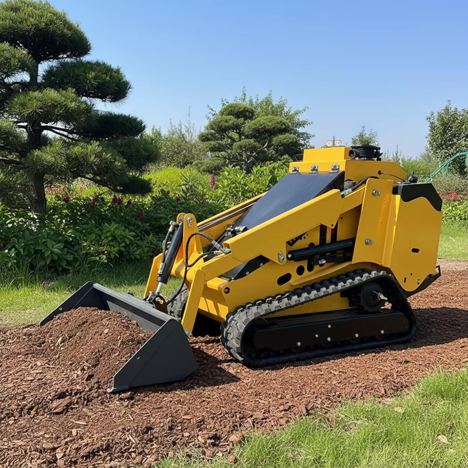 Mini Skid Steer Loader Compact Track Loader with Enclosed Cab for Construction Farming Landscaping Industrial Applications with Bucket