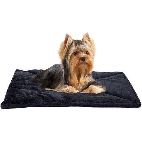 Furhaven ThermaNAP Self-Warming Cat Bed for Indoor Cats & Small Dogs, Washable & Reflects Body Heat - Quilted Faux Fur Reflective Bed Mat - Black, Small