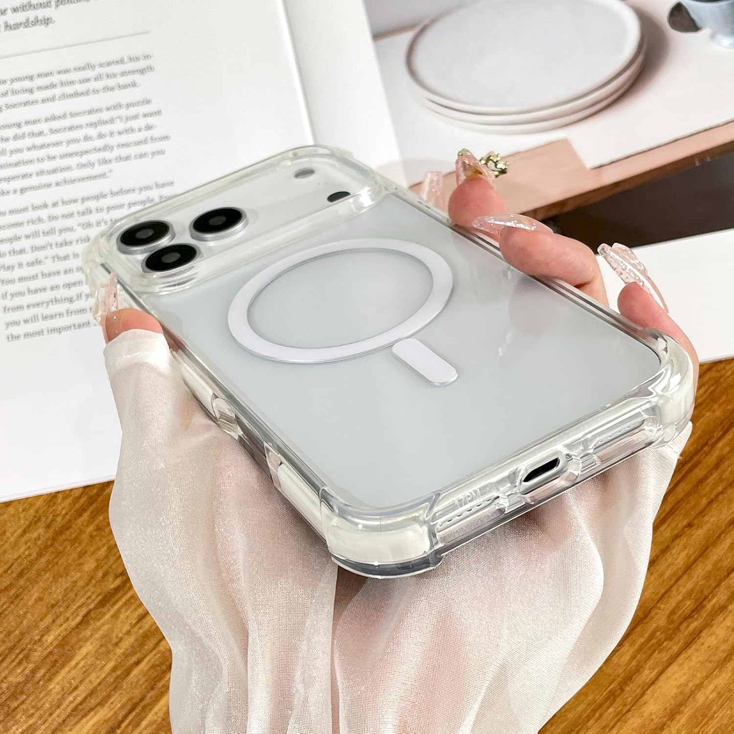 SAKUULO Magnetic Case for iPhone 17 Pro Max Compatible with Magsafe, Slim Anti-Slip Military Shockproof Protective Bumper Clear Cover 6.9 Inch for Women Men, White