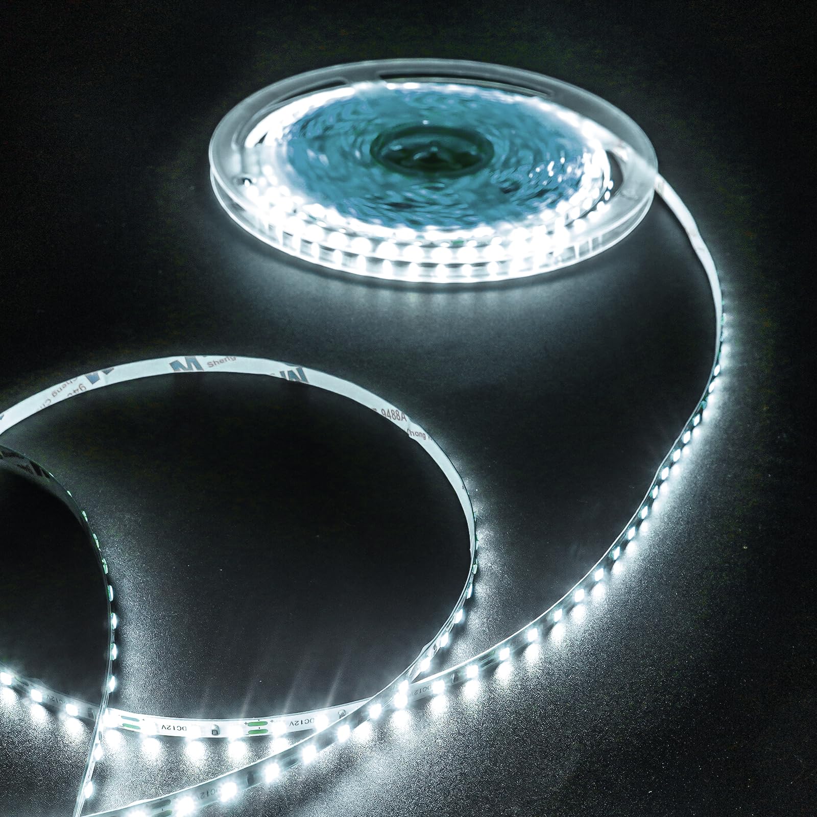 Fosingut 12V LED Strip Light Cool White 6500K,10m SMD LED Tape Light for Bedroom,120LEDs/m 5mm Flexible Under Cabinet Kitchen Light for TV,Game Room,Wardrobe,Home DIY Lighting(NO Power Supply/Plug)