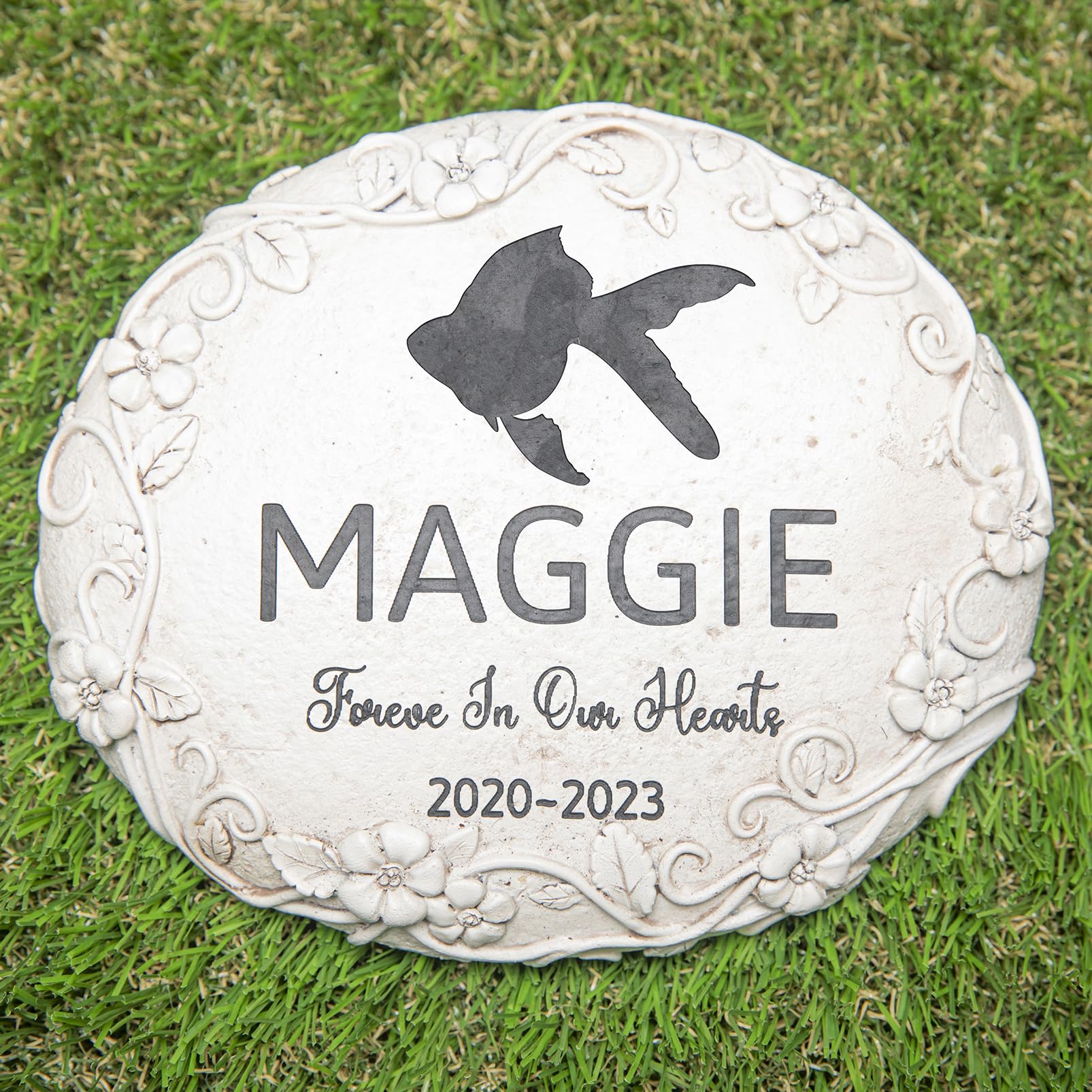 HENTOL Personalized Goldfish Memorial Stone, Pet Grave Marker Goldfish, Goldfish Headstone, Goldfish Tombstone, Goldfish Gravestone, Goldfish Memorial Gifts