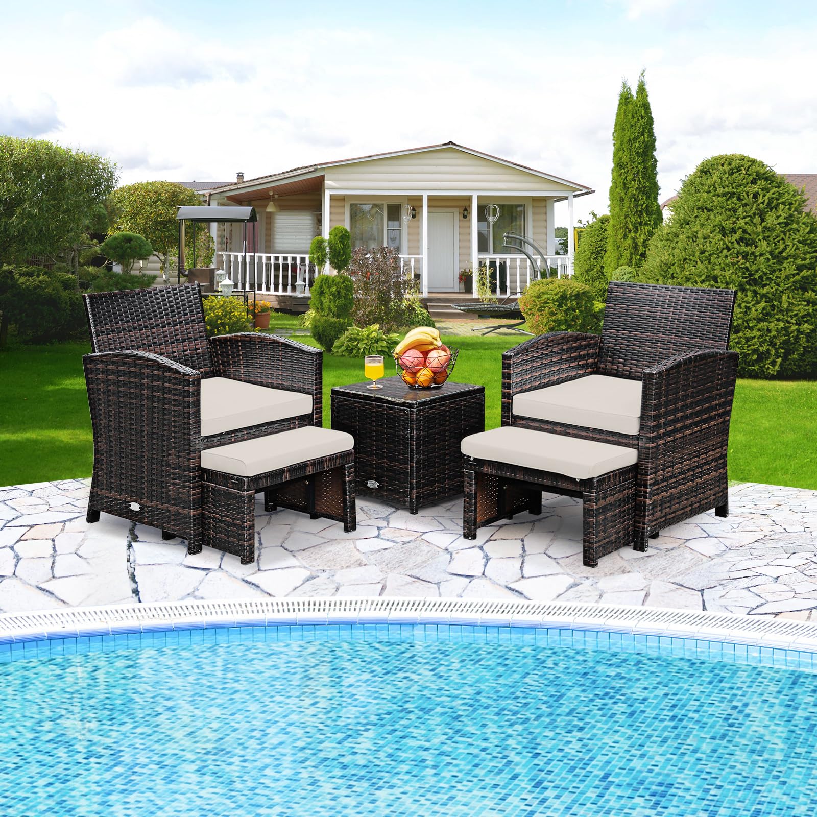 GIANTEX Salotto da Giardino in Rattan, Set da 2 Poltrone e 2 Poggiapiedi e 1 Tavolino da Caffè, Carico Massimo per Sedia 160 kg, Carico del Tavolo 30 kg, 2 Colori (Bianco)