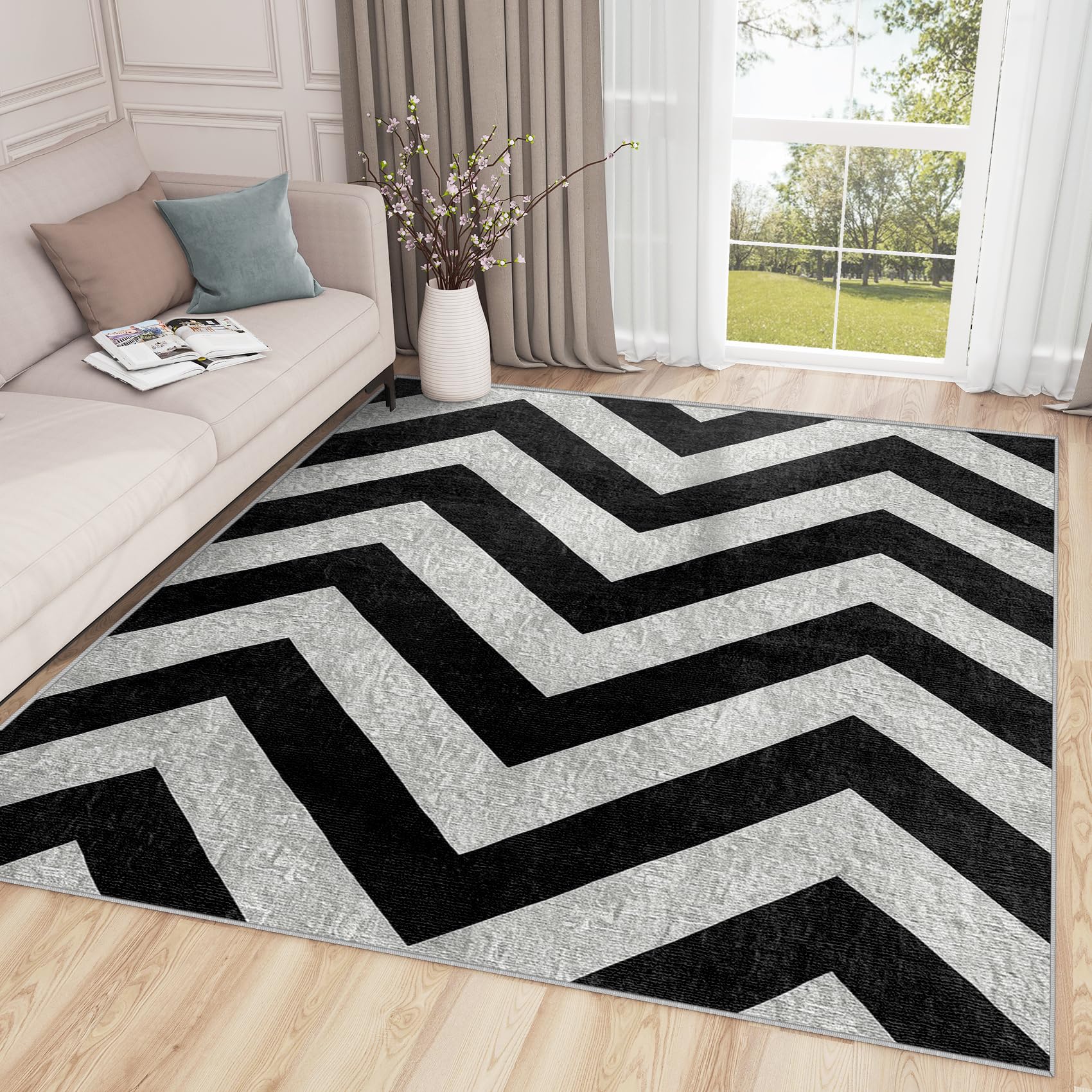 Black and White Chevron Geometric Rug...