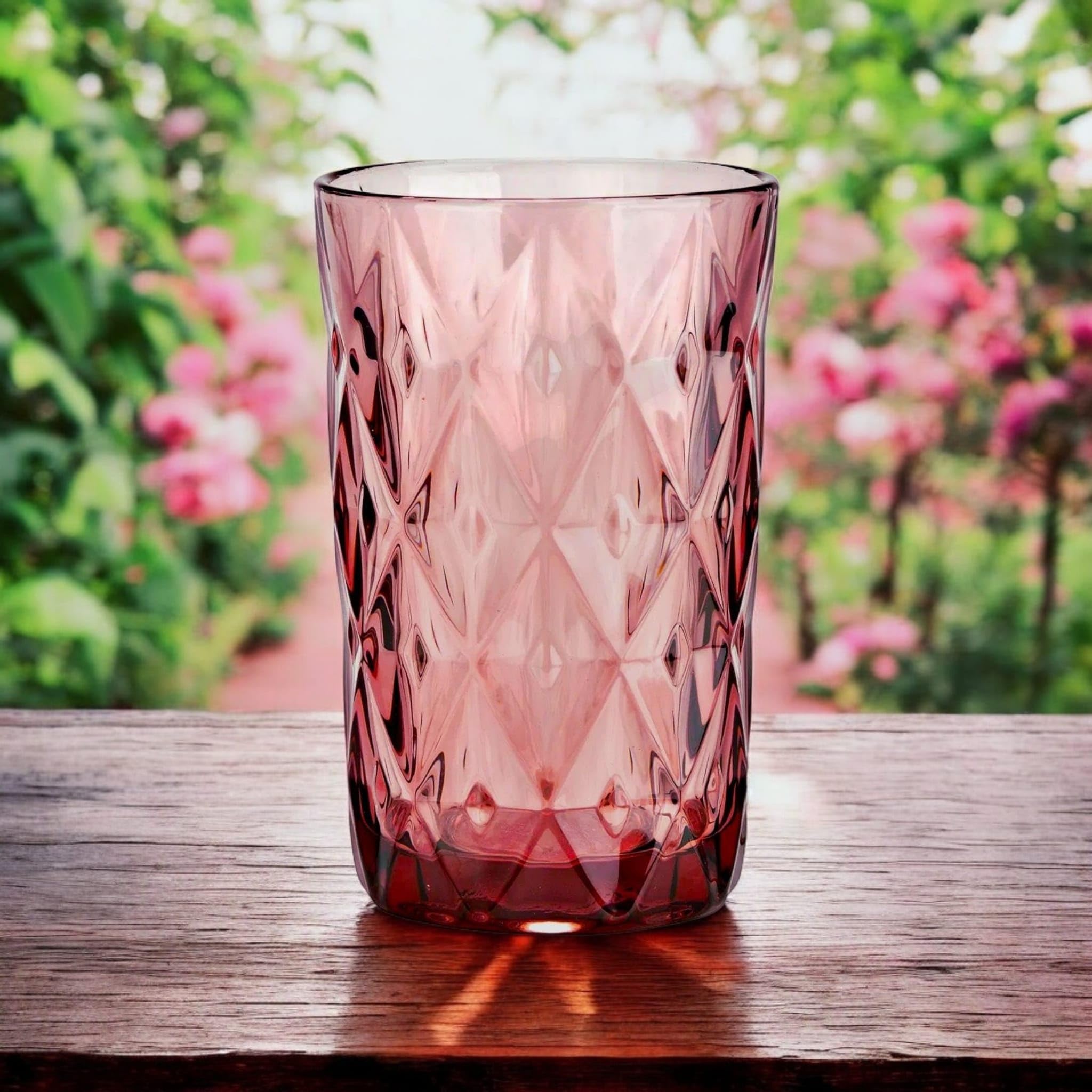 Zes Gekleurde Wijnglazen Gemerkt Boussu, We Voegen Er Een Ijsemmertje Va Boheems Glas Met Een Metalen Deksel Aan Toe