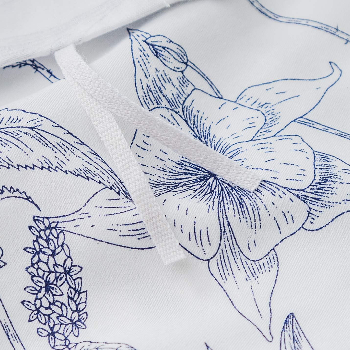 SUSYBAO Blue White Floral Duvet Cover Queen 100% Cotton 3 Pcs Set 1 Garden Navy Blue Flower Duvet Cover with Zipper Ties 2 Pillowcases Farmhouse Navy Botanical Bedding Set Soft Breathable - Image 4