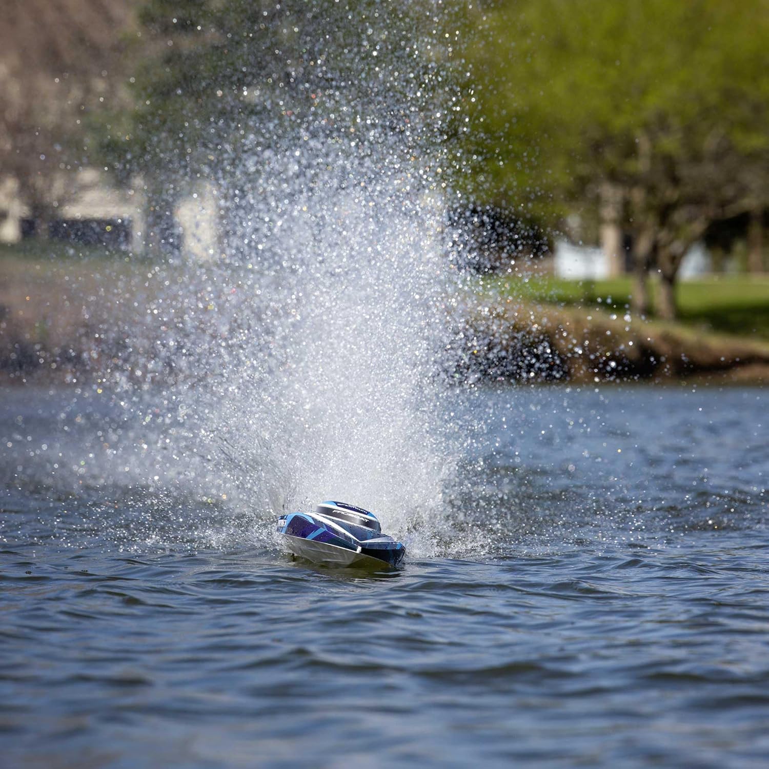 Pro Boat Sonicwake 24" Self-Righting Brushless Deep-V RTR Battery & Charger Included Blue PRB-1992T2