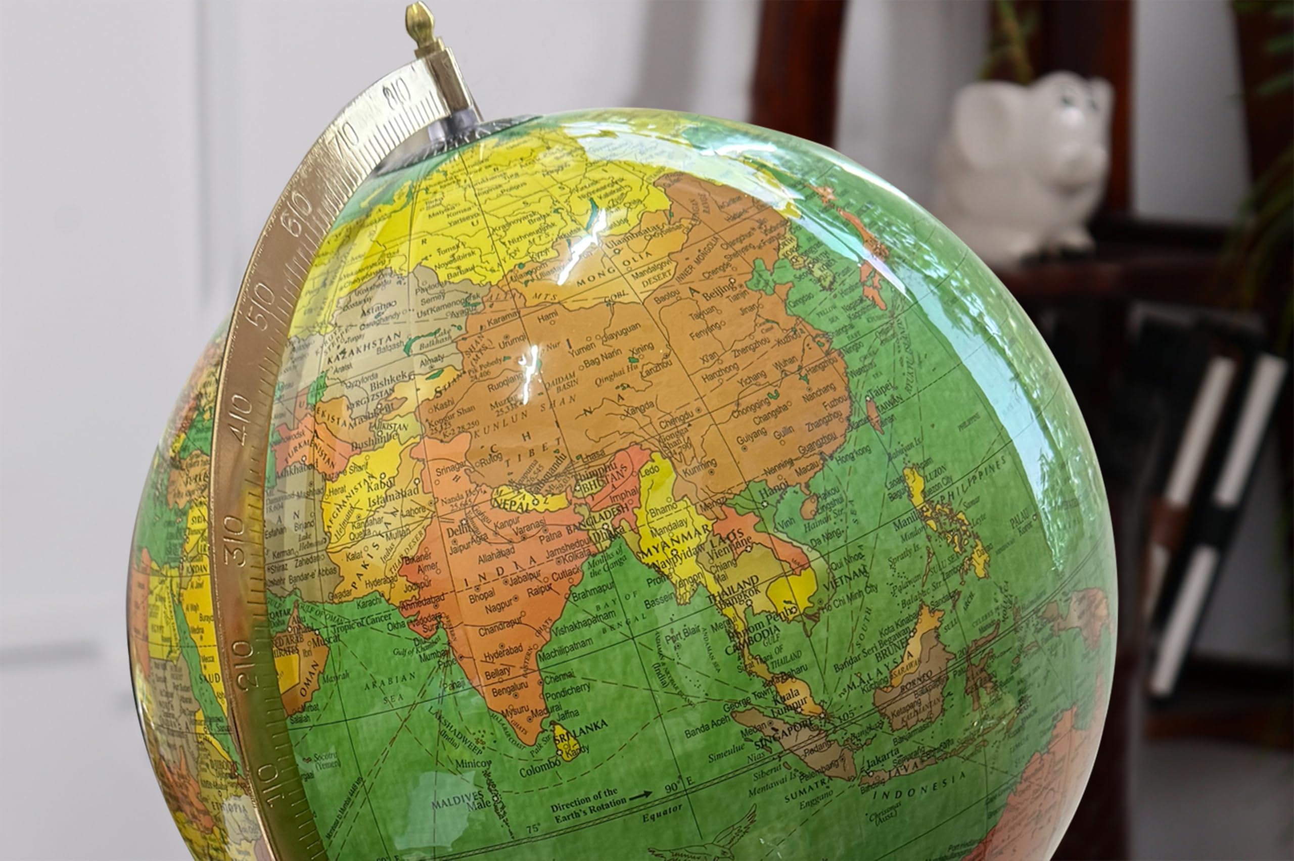 GLOBE DADDY Rotating World Globe 12 Inch with Metal Arc and Wooden Stand for Home Décor, Office Decor and Decorations items, Birthday, Party Gifts and Anniversary.(green) 3