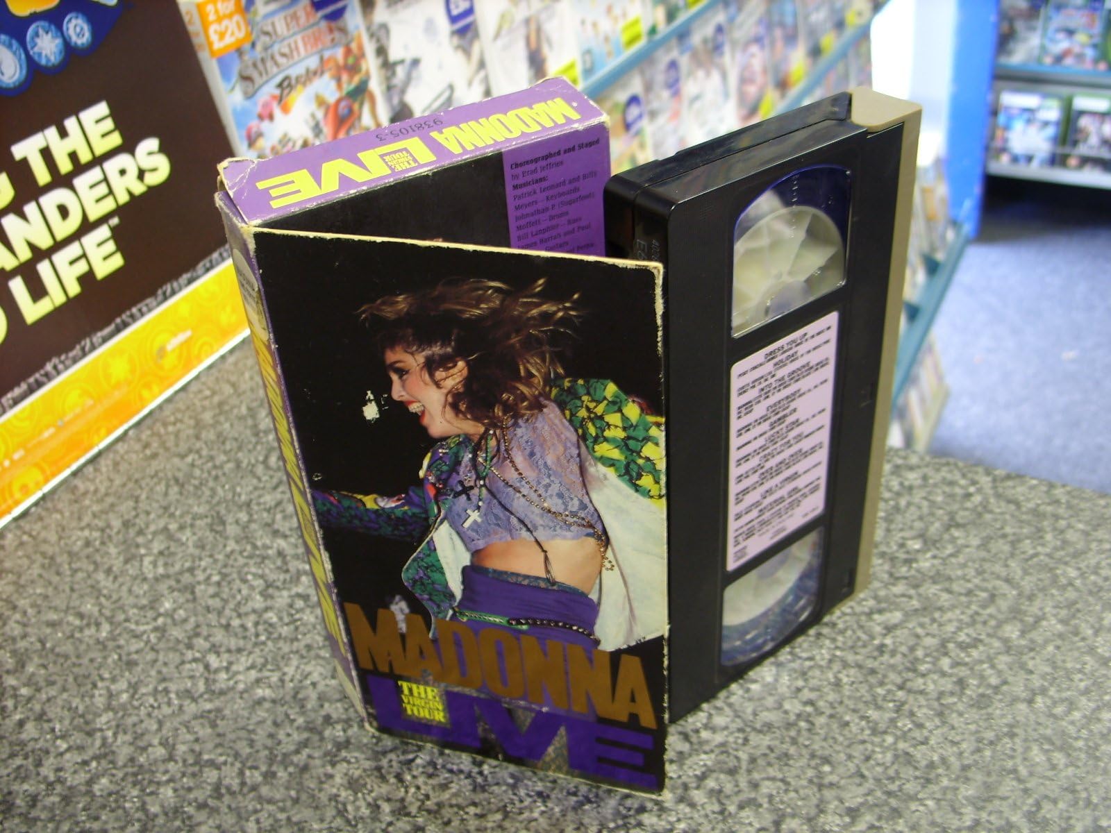 Madonna Live-The Virgin Tour (1985) [VHS]