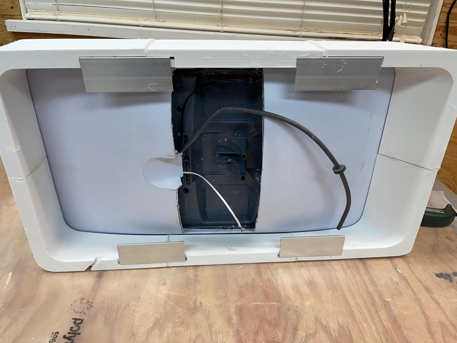 Flat Mount Compatible with Starlink Dishy Gen2 V2 - DIY Flat Mount for Campers and RVs (White ABS)