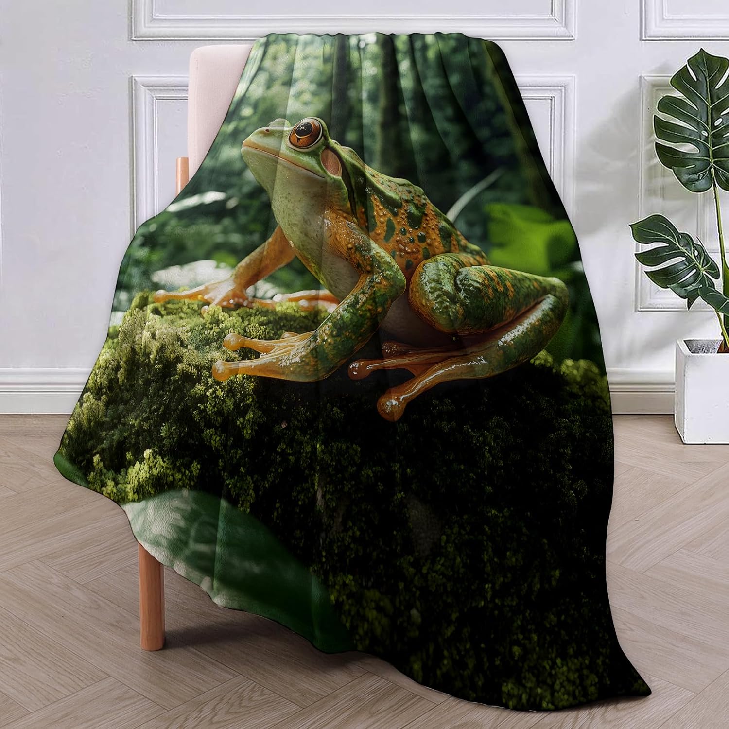 Forest Frog Blanket Gifts for Women, Frog Flannel Blanket, Soft Warm Lightweight Throw Blankets for Bed Couch Home Travel Frog Decor 50" x 60" - Image 2