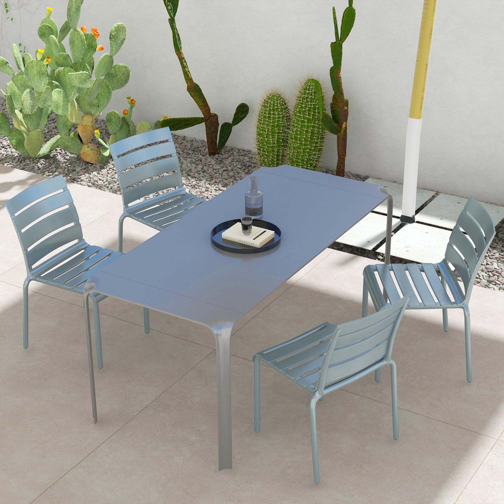 Outsunny Lot de 4 chaises de Jardin chaises de Bistro empilables avec Assise et Dossier à Lattes dim. 42L x 54l x 78H cm Gris