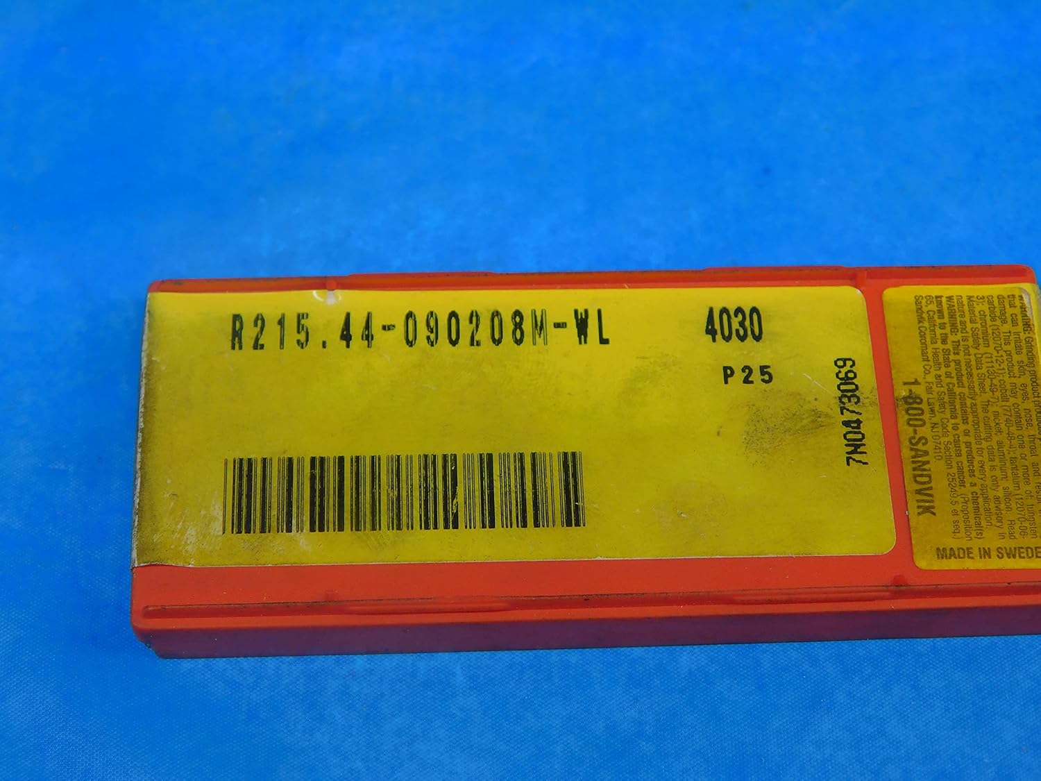 8PCS New SANDVIK R215.44-090208M-WL 4030 TiN Coated Carbide MILLING Inserts - AR5856RDT