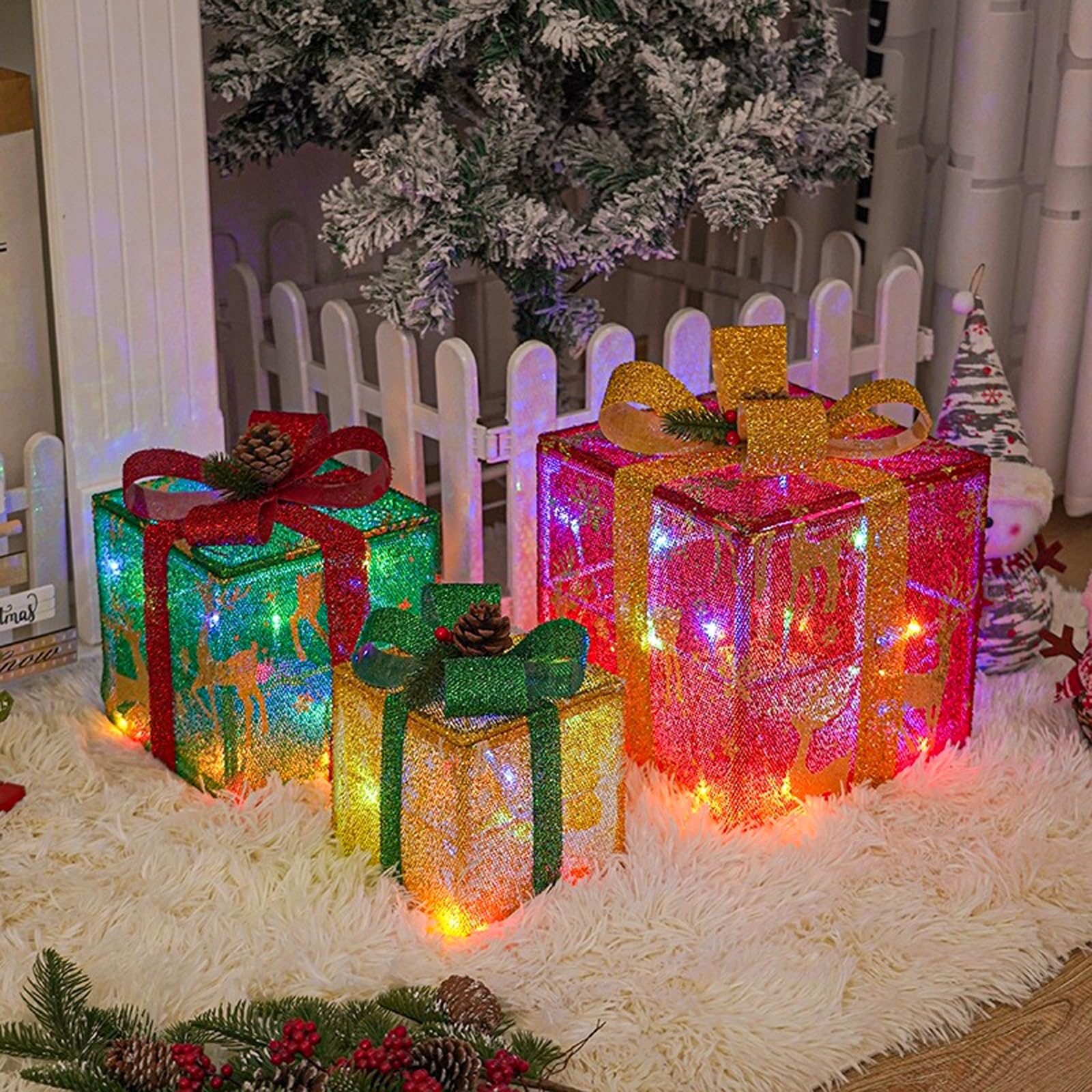 ROTRES Juego de 3 Cajas de Regalo Navidad LED,50 Cajas de Regalo Navidad con Luces,Cajas de Regalo Navidad con Luces con Control Remoto,8 Modos de Iluminación,Decoración Interior del Árbol De Navidad