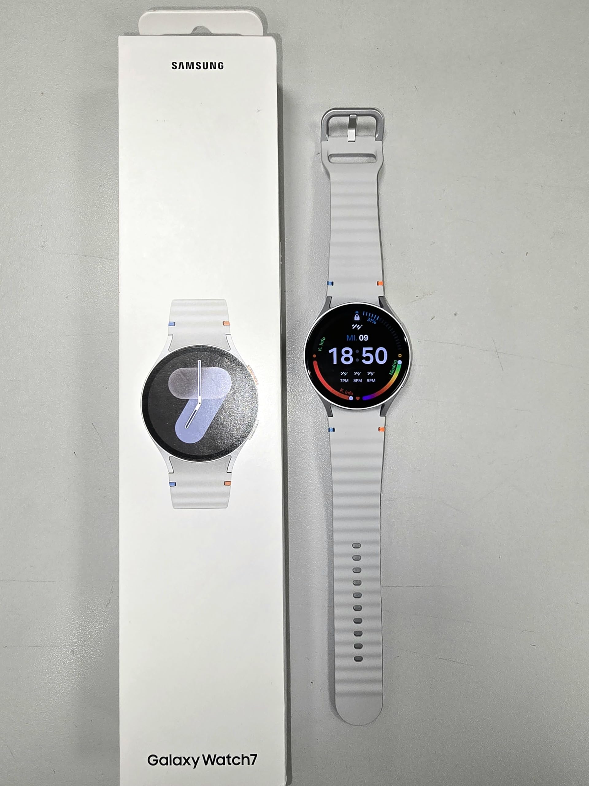 Samsung L310 Galaxy Watch 7 BT 44mm DE-Modell silber