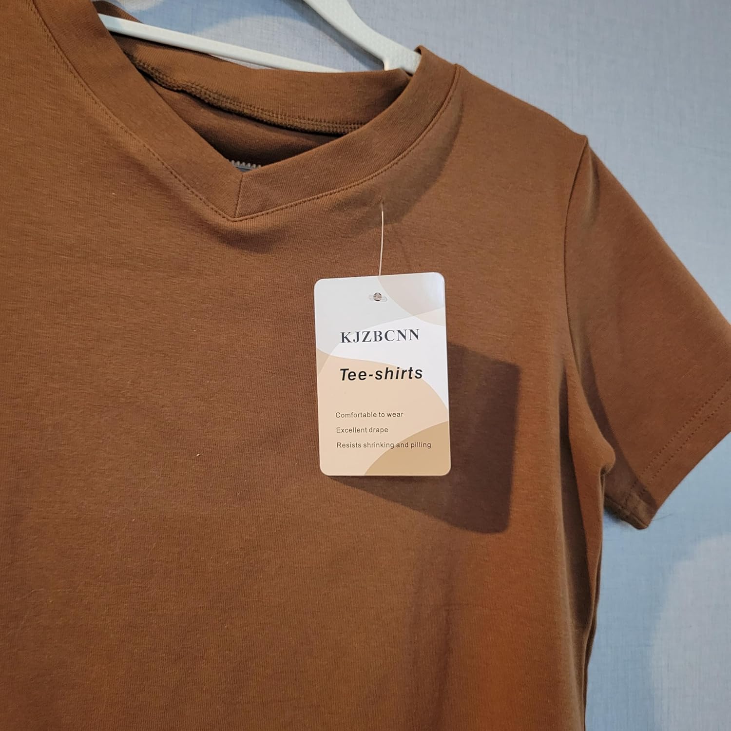 KJZBCNN Tee-shirts Women's Classic V-Neck Short-Sleeve T-Shirt — Casual Solid-Color Slim-Fit Base Layer: Soft & Versatile