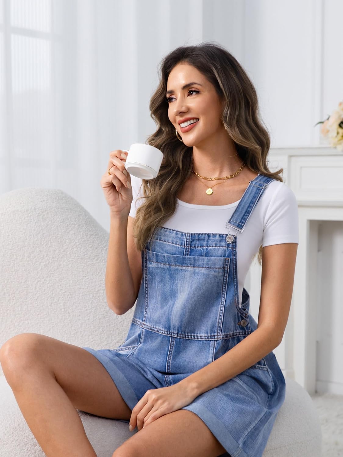Women's Casual Denim Overalls Shorts Loose Fit Adjustable Straps Summer Bib Shortalls Jeans Cuffed Hem Romper