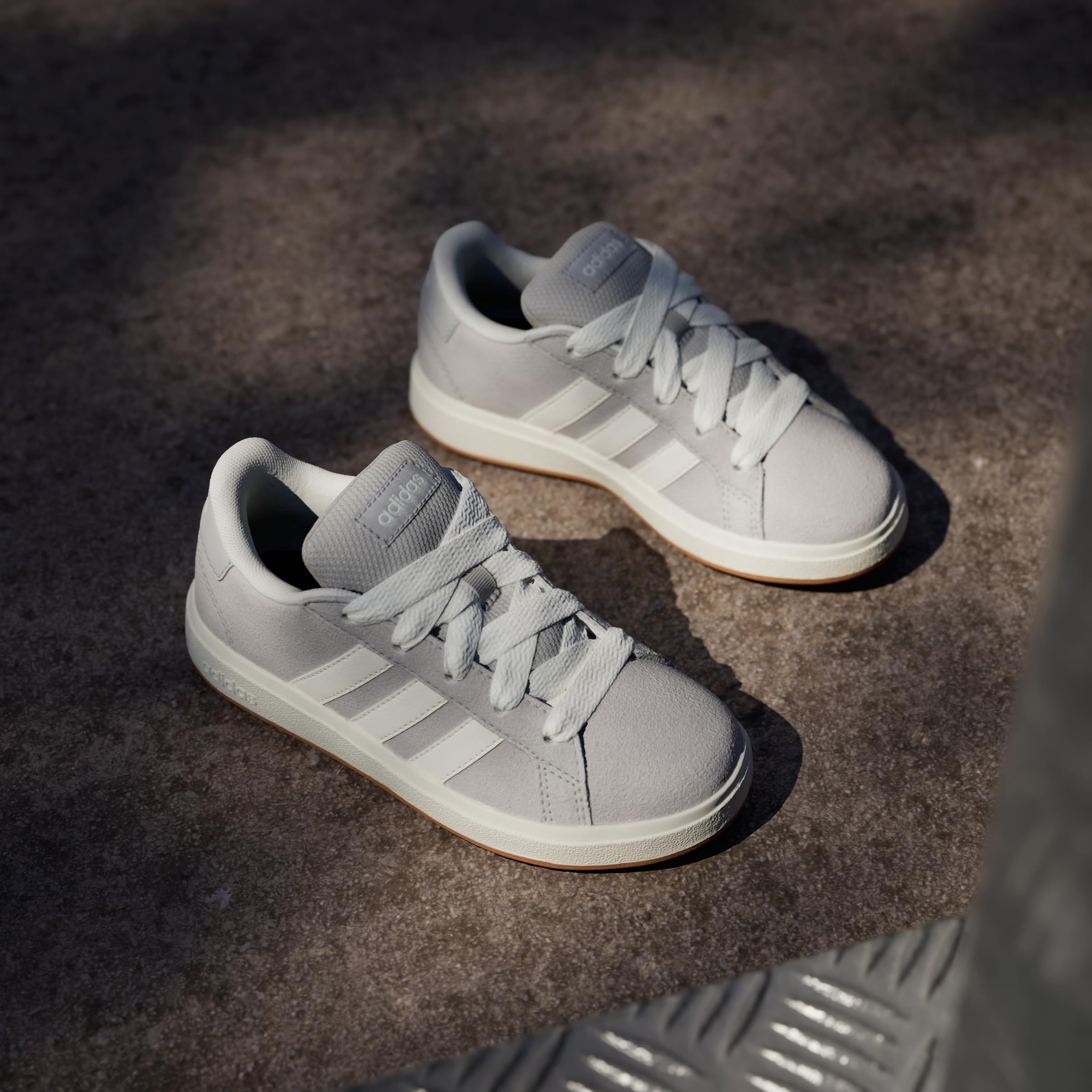 adidas Unisex Kids Grand Court 00s Schuh