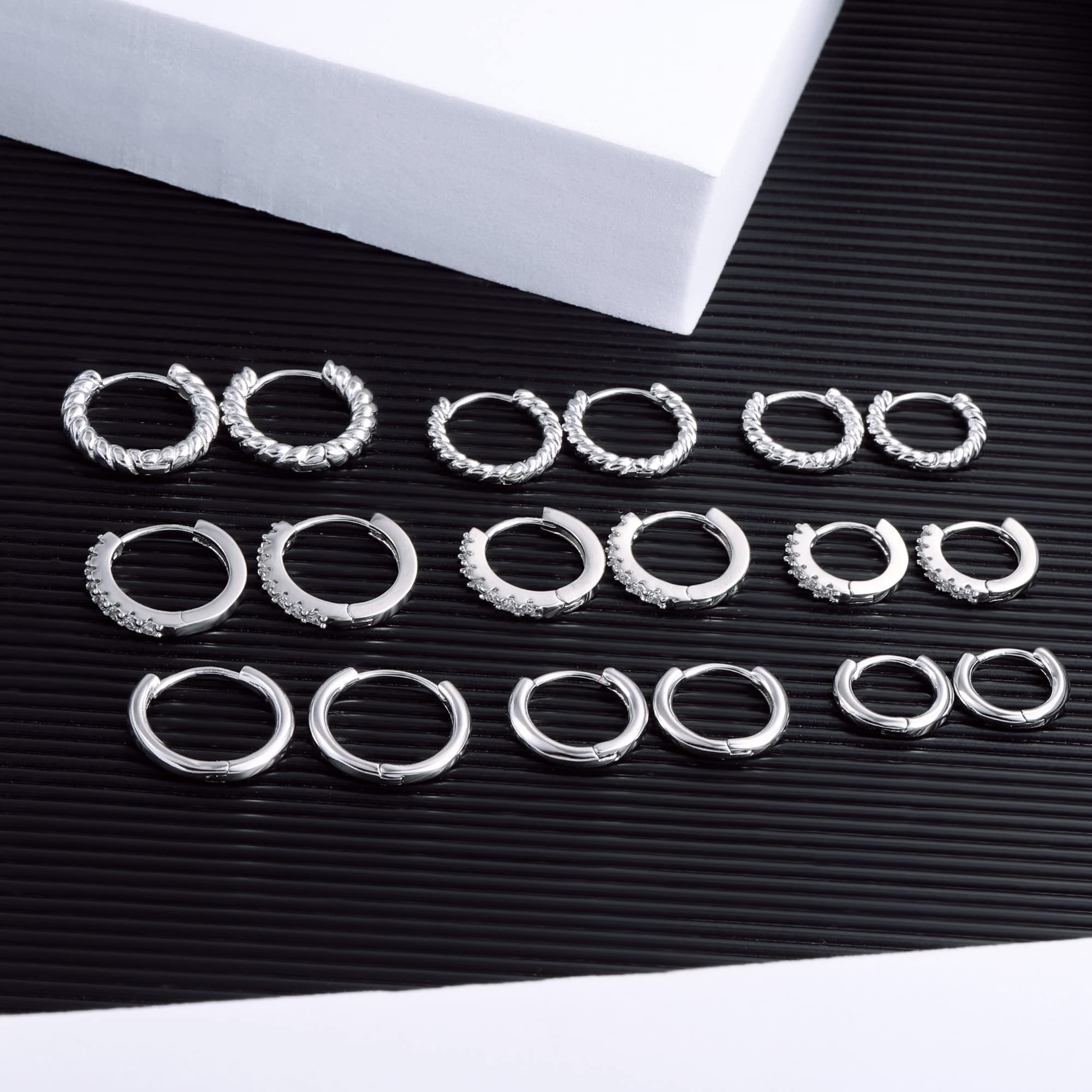 ALEXCRAFT Piccoli Orecchini a Cerchio, Orecchini Per Polsini Auricolari Da Donna, Orecchini a Cerchio Intrecciati Da Donna, Orecchini a Cerchio Spessi Vintage Ipoallergenici In Oro e Argento (9 Paia)