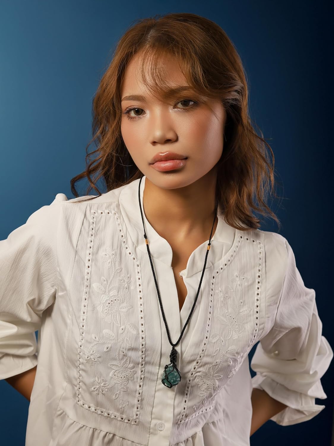 MINACHI Boho Macrame Necklace with Green Aventurine Stone, Handmade Adjustable Rope Pendant, Vintage Hippie Jewelry for Women - Image 4