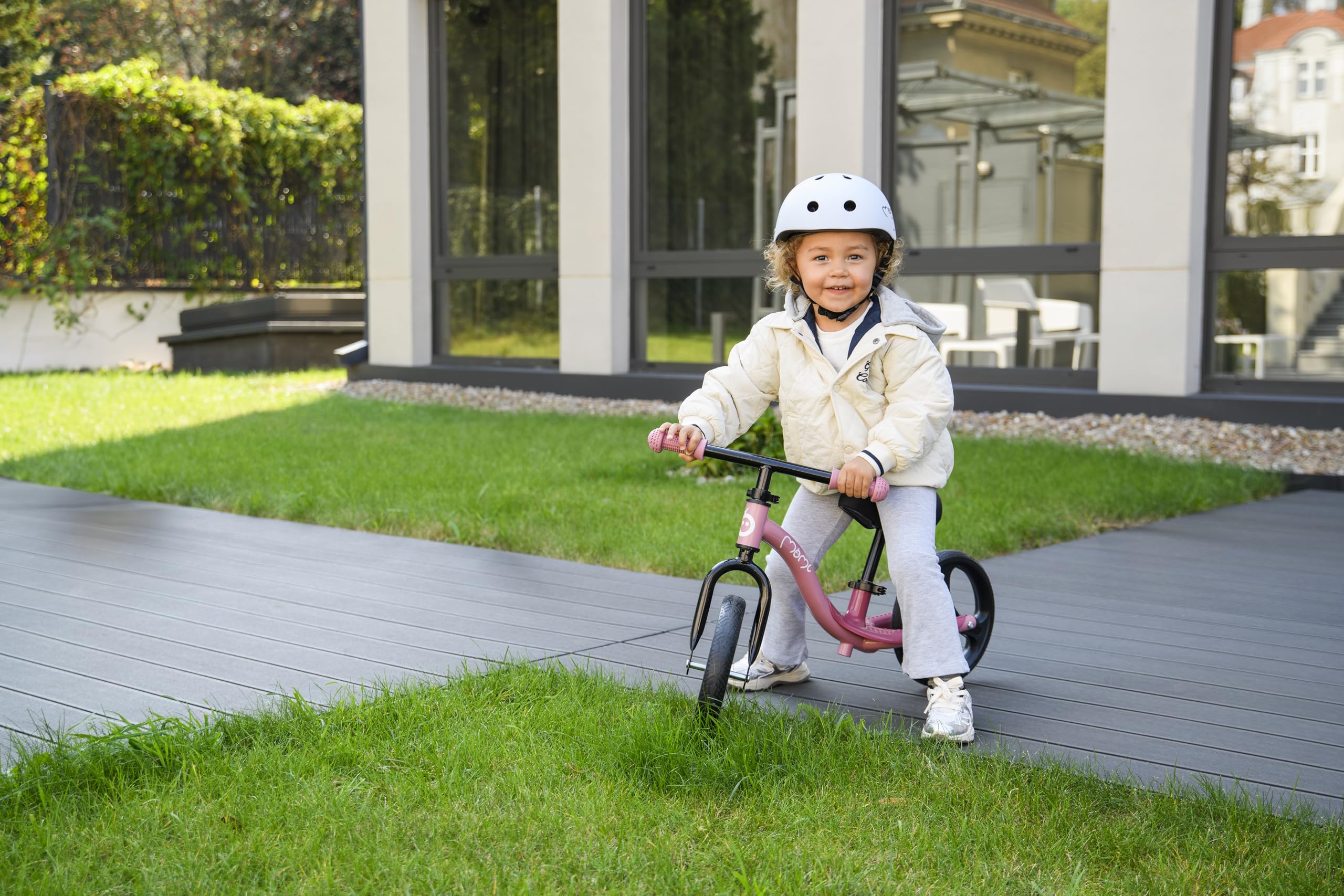 Momi Bicicletta senza pedali ISOKA per bambini 2+ anni (max 35 kg), telaio in metallo leggero 3,5 kg, regolazione altezza manubrio e sella senza attrezzi, ruote in gomma TPR con LED