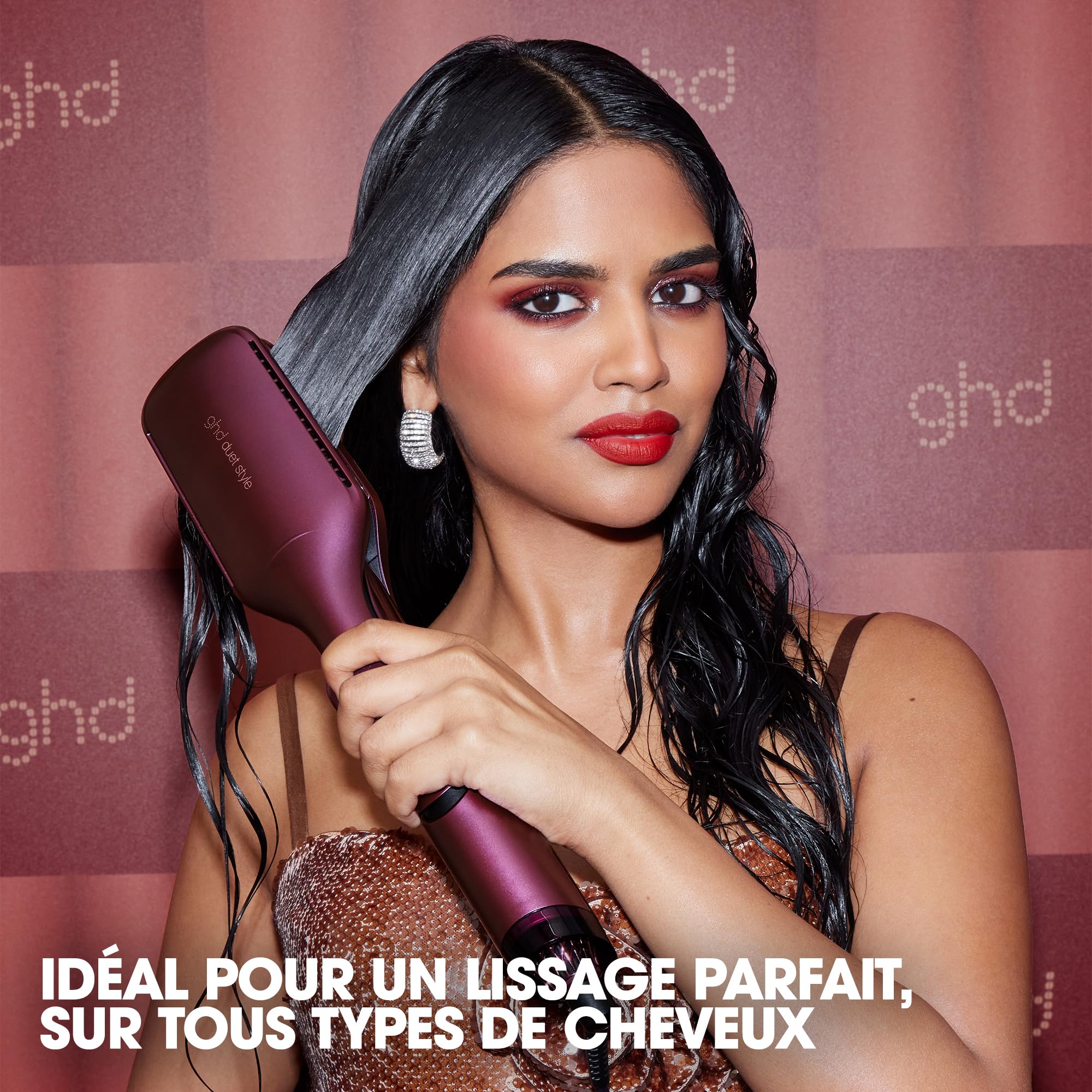 ghd - Coffret Lisseur séchant 2-en-1 ghd Duet Style (Bordeaux) - Huile lissante, Brosse et vanity inclus - Sèche et lisse en simultané sans dommage ni frisottis - S'utilise sur cheveux mouillés/secs