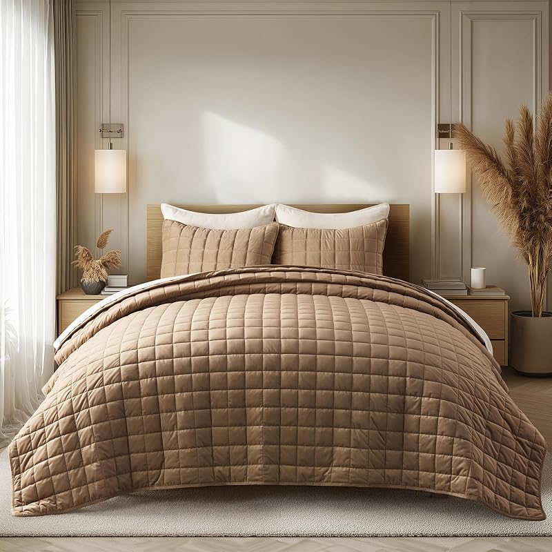 EverGrace Box Stitch Pearl Velvet Quilt Set, Queen Size, Camel