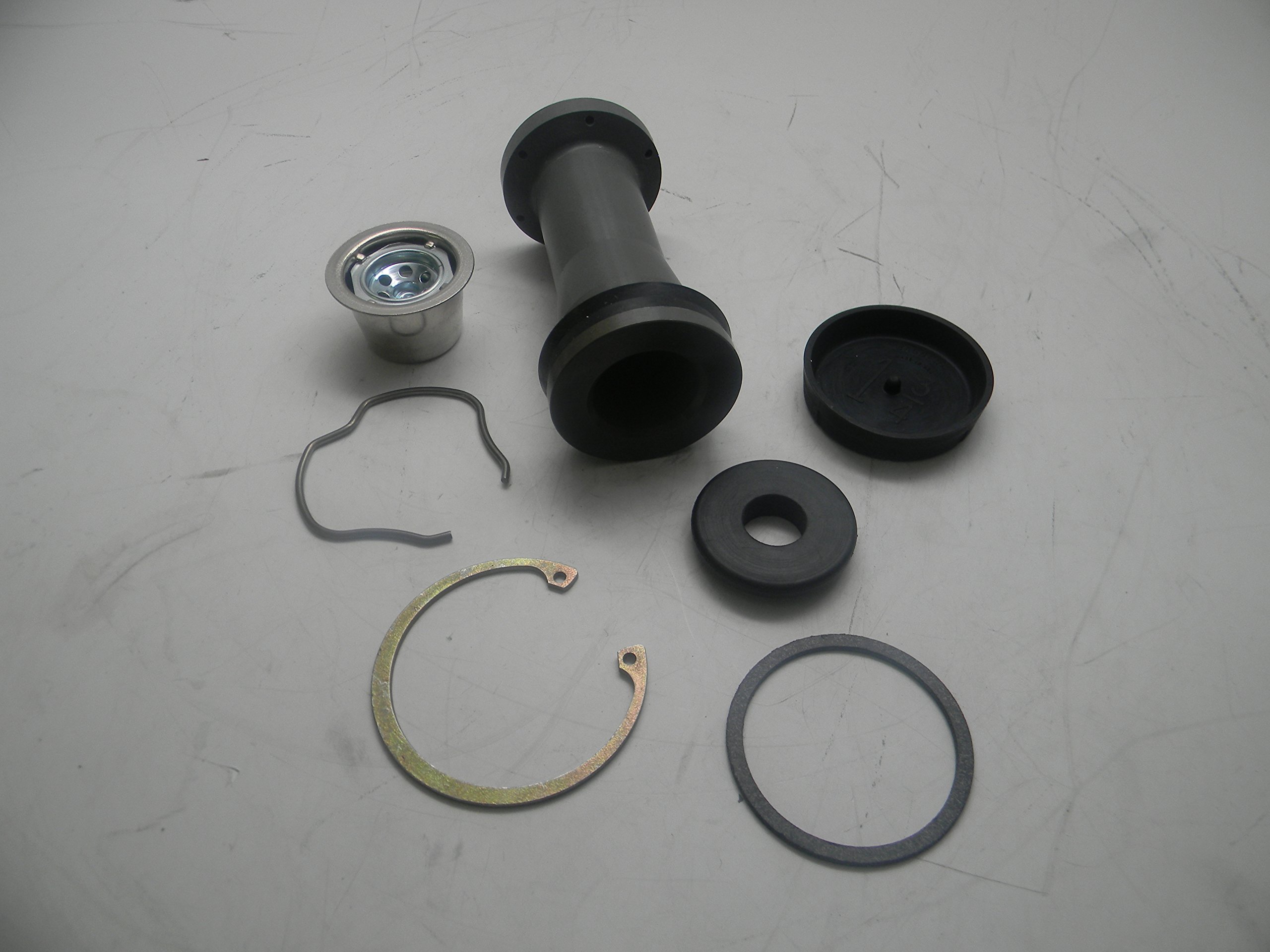 Buy Wagner Repair Kit For Master Cylinder F1701 which has Casting