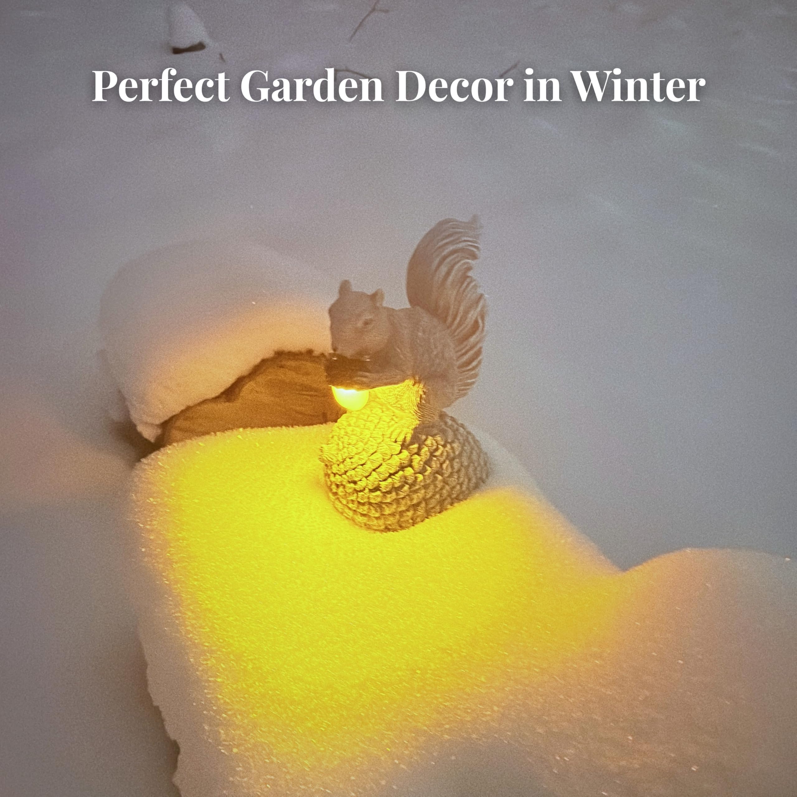 Statua solare da giardino, scoiattolo in resina dipinta a mano su pigna con ghianda LED incandescente, affascinante decorazione per cortile, patio e balcone, regalo per mamma, nonna e amanti