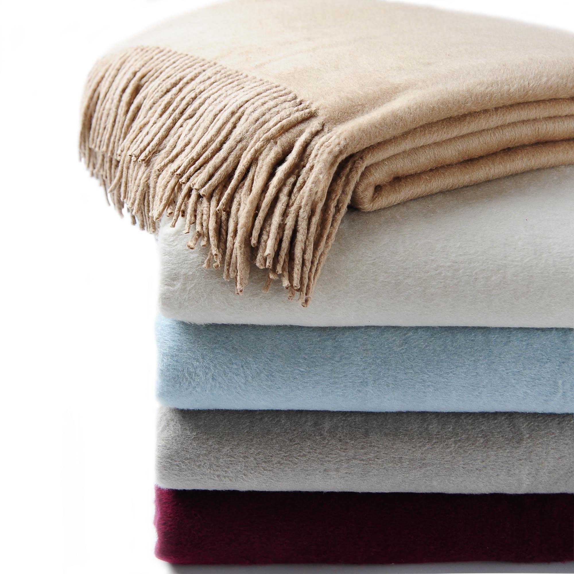 CUDDLE DREAMS Silk Throw Blanket with Fringe, Pure Mulberry Silk, Naturally Soft, Breathable (Taupe)