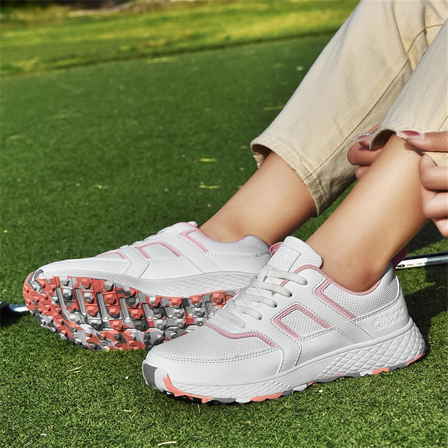 Women's Golf Shoes Anti-Slip Comfortable Outdoor Casual Training Sneakers
