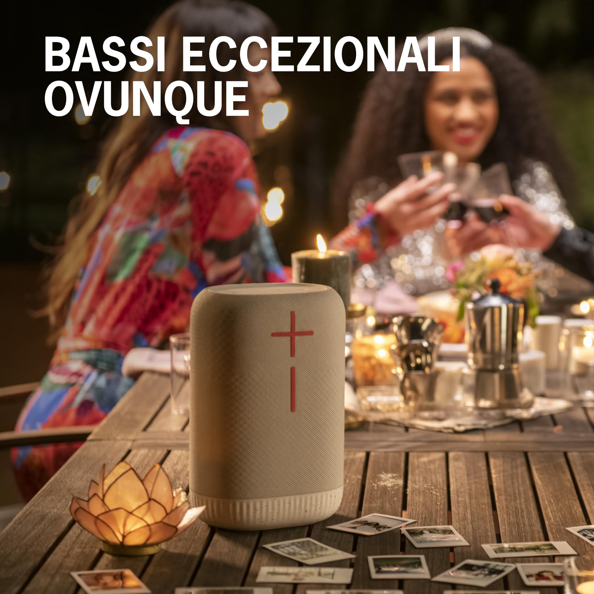 Ultimate Ears EPICBOOM, altoparlante bluetooth wireless portatile,bassi ottimali,audio a 360 gradi,EQ adattivo,IP67 impermeabile, galleggiante, batteria di 17 ore,raggio d’azione di 55 m,USB C,Bianco