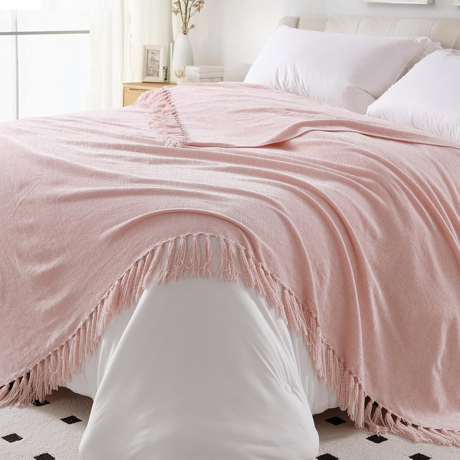 KASENTEX Chenille Bed Blanket Queen Size, Pink Throw Blanket with Fringe Tassel for Bed Sofa Chair, Lightweight Knitted Decorative Farmhouse Boho Blanketss for Gift (Pink, 90" x 90") Pink Queen 90x90in