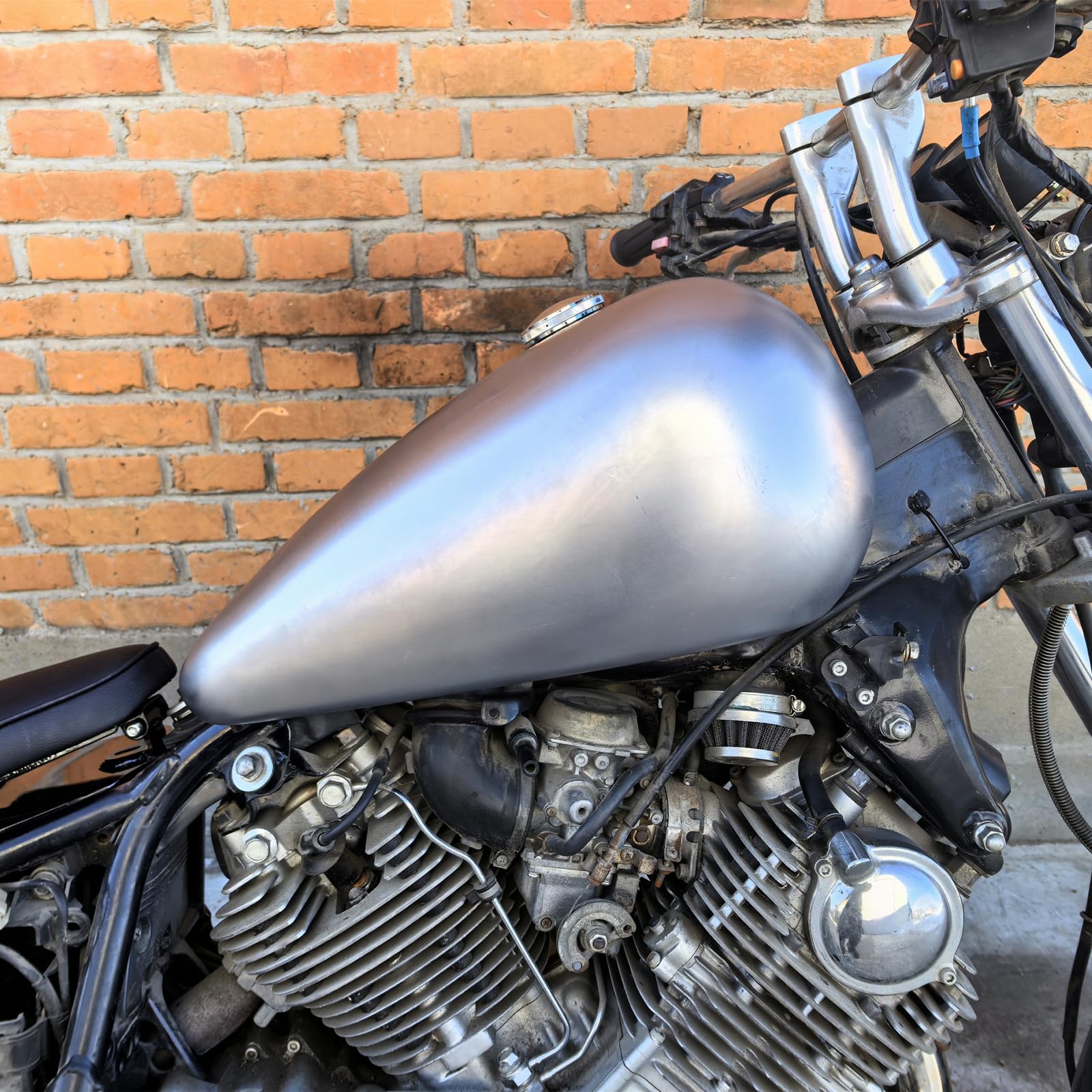 Amazon | YAMAHA Virago 750 XV750用キャップ付き燃料タンクオイル