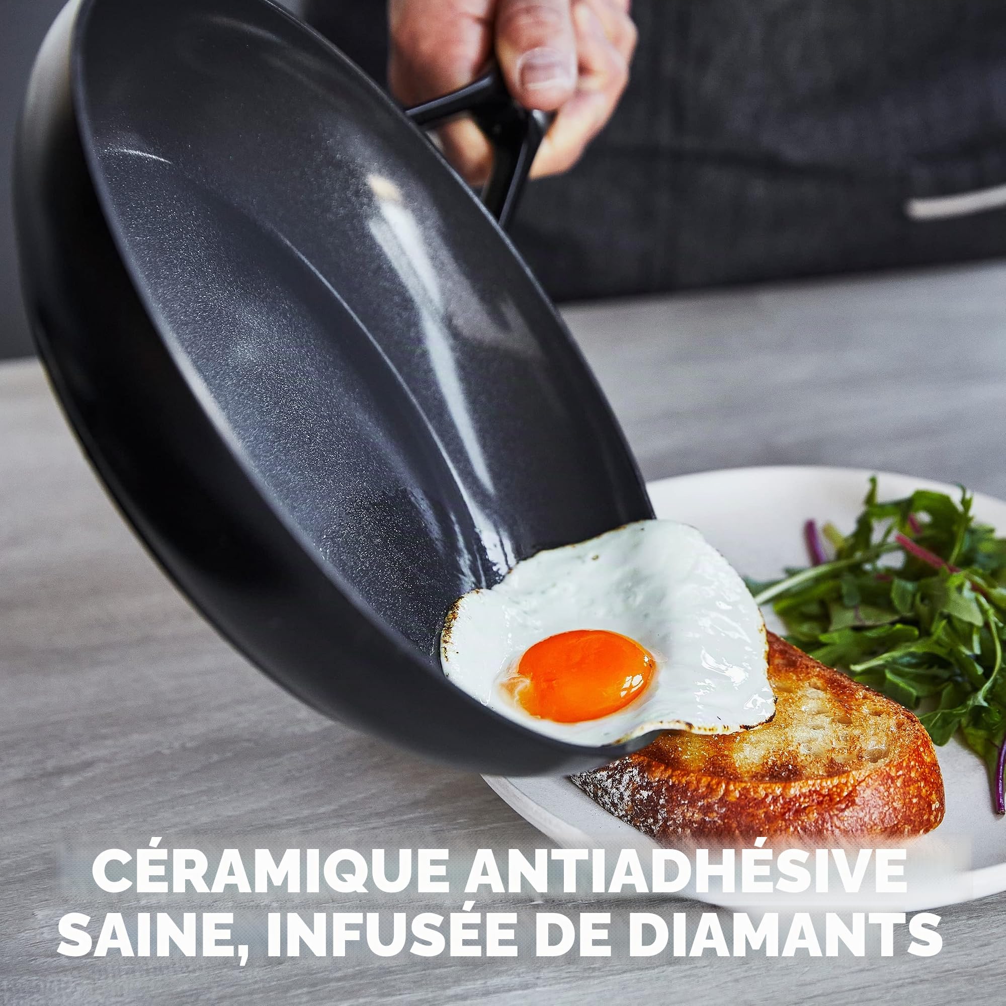 GreenPan SmartShape Poêle à Frire Antiadhésive en Céramique Saine de 24 cm, Sans PFAS, Convient à l'induction, Va au Four, Va au Lave-Vaisselle, Noir