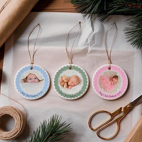 Miniatura 5 de Adornos personalizados Primer 2025 niño o niña Adorno de foto personalizado para la primera Navidad del bebé Primeros regalos para bebés por