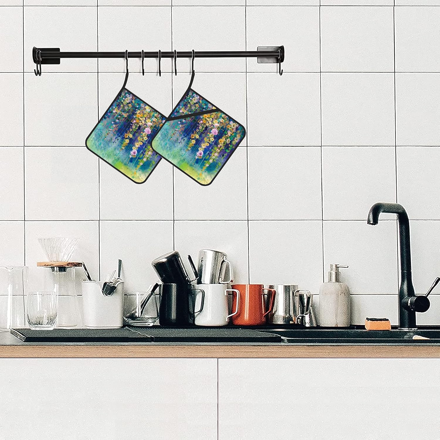 Abstract Floral Watercolor Painting Pot Holders Set of 2 Kitchen Heat Resistant Potholder for Microwave Cooking Baking Oven End Dishes and BBQ - Image 5