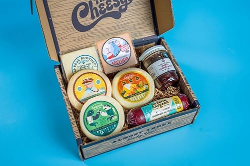 Vista 51 de Cheese Bros Game Day Caja de regalo de lujo Fresco de Wisconsin Incluye goudas, cuajada, queso cheddar envejecido de 8 años, mostaza, salchicha