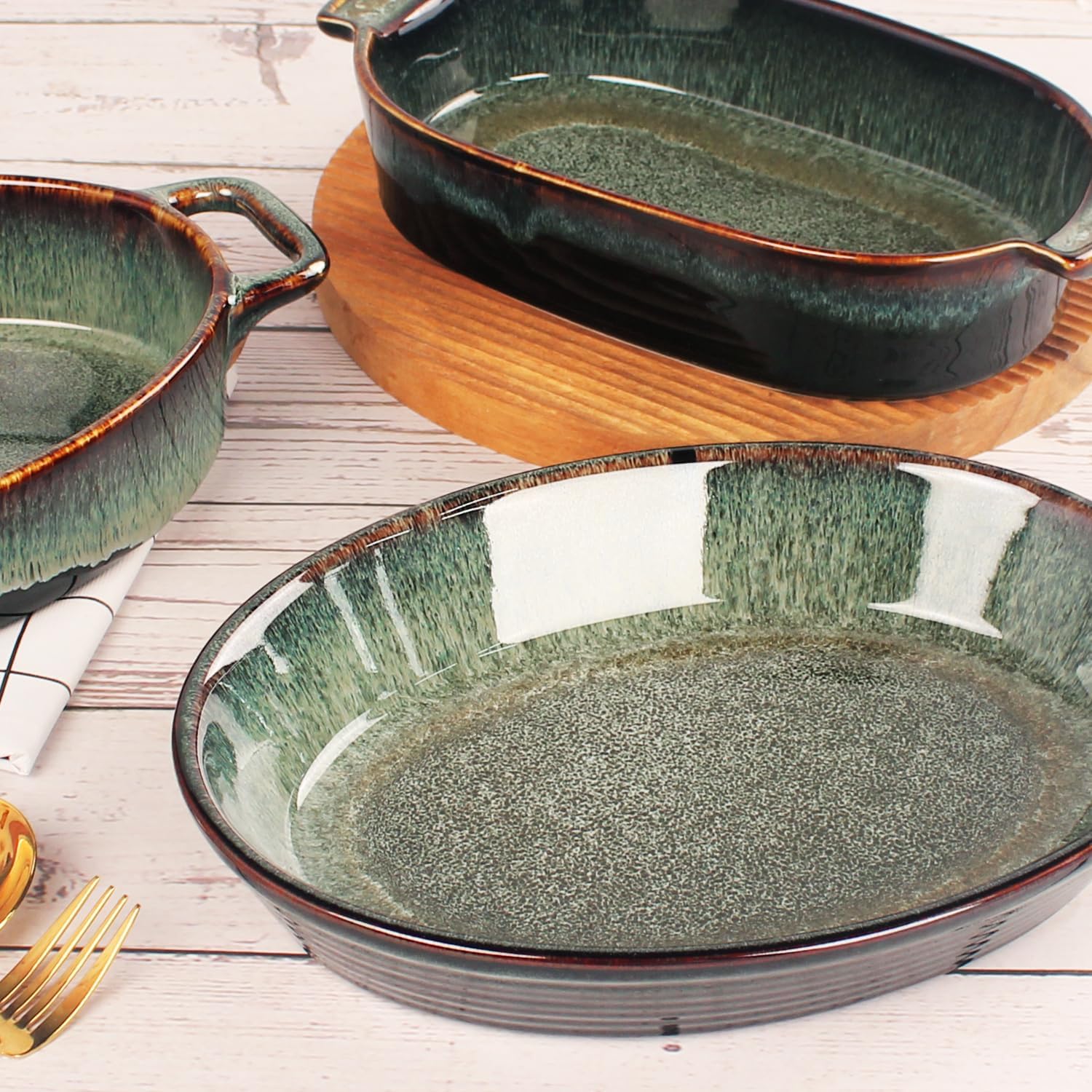 Oval 9.5 x 7 Inch Ceramic Pie Pan Quiche Baking Dish Set of 2, 22 Ounces Non-Stick Pie Dish Quiche Pan, Tart, Pot Pies, Dessert, Pie Plate for Apple, Oven, Dishwasher and Microwave Safe