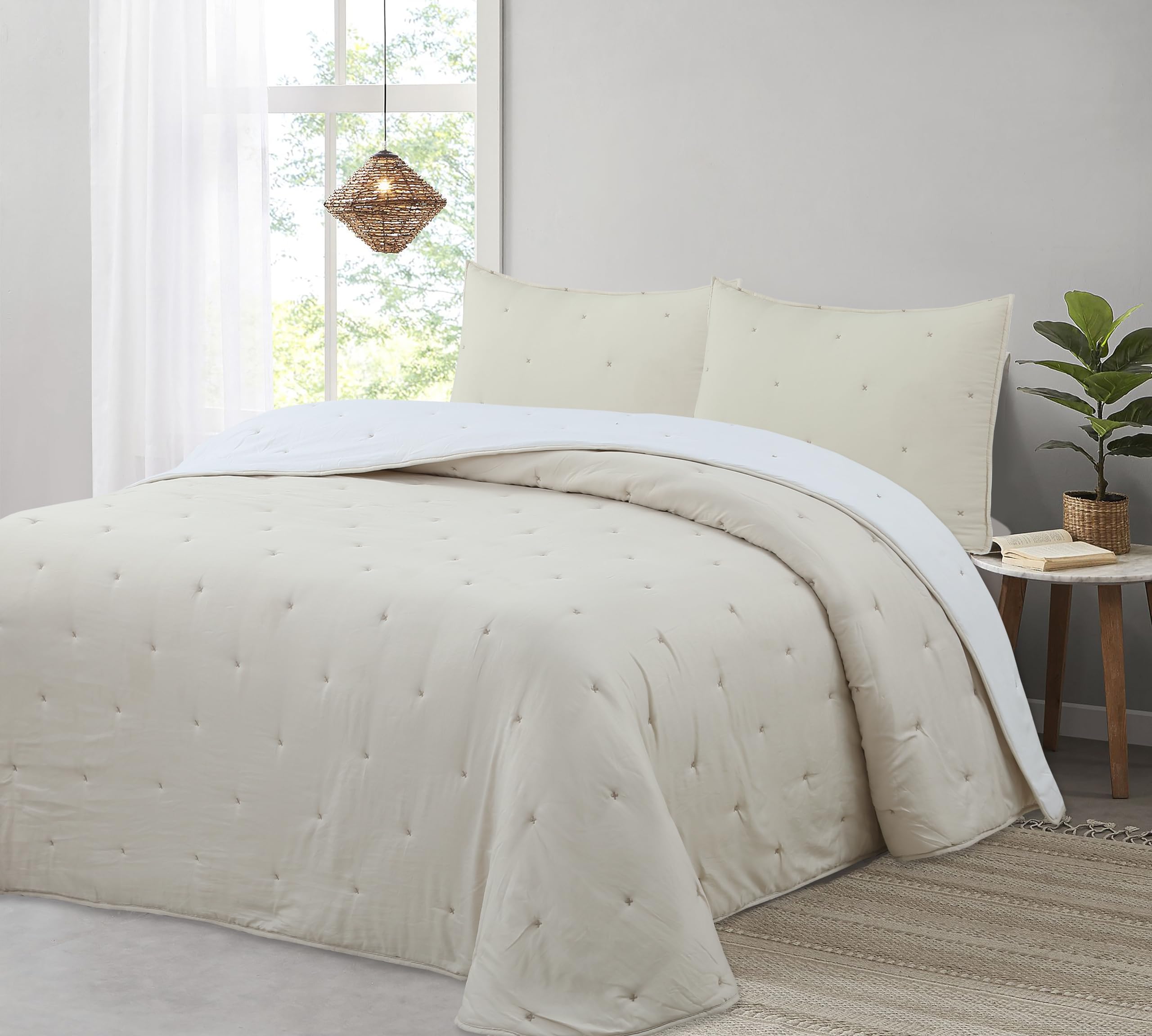 Liniva Home Comforter De Microfibra Reversible. Edredón 100% Microfibra Tacto Extra Suave - Modelo Zuri - Incluye Funda de Cojín. (Beige, Cama 150 cm)