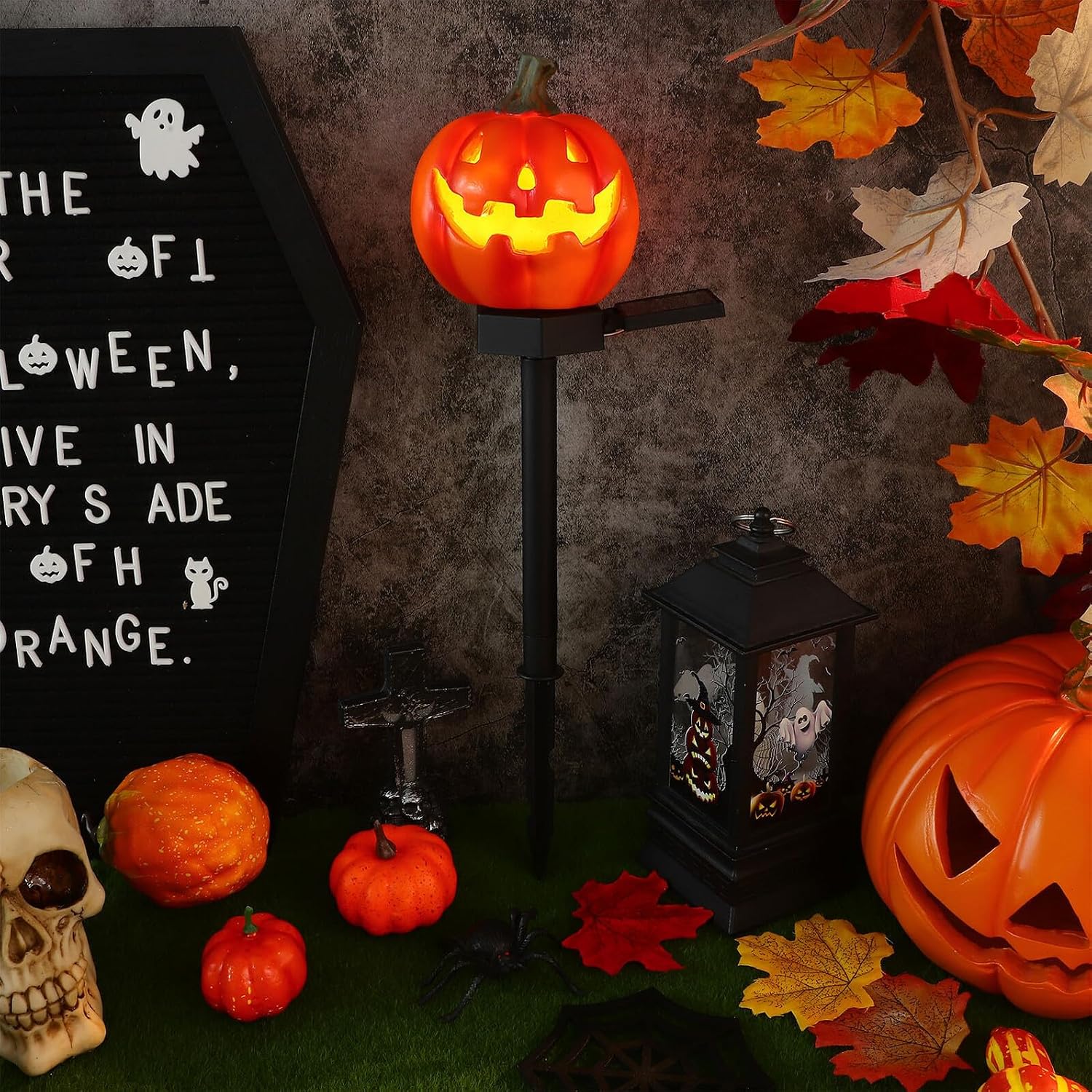OSALADI Halloween Solar Garden Pumpkin Light Outdoor Resin Landscape Stake Lamp Yard Path Solar Lights for Halloween Lawn Decorations