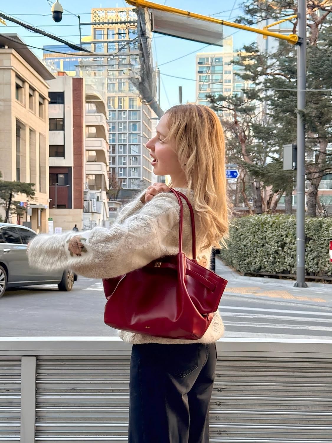 JW PEI Women's Hana Medium Tote Bag - Image 2